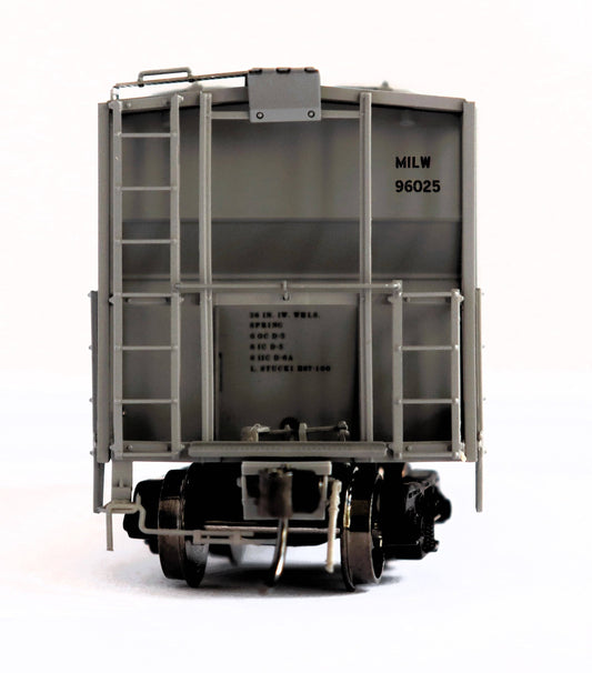Atlas HO 20007121 - Master - Portec 3000 Covered Hopper "Milwaukee Road" #96025
