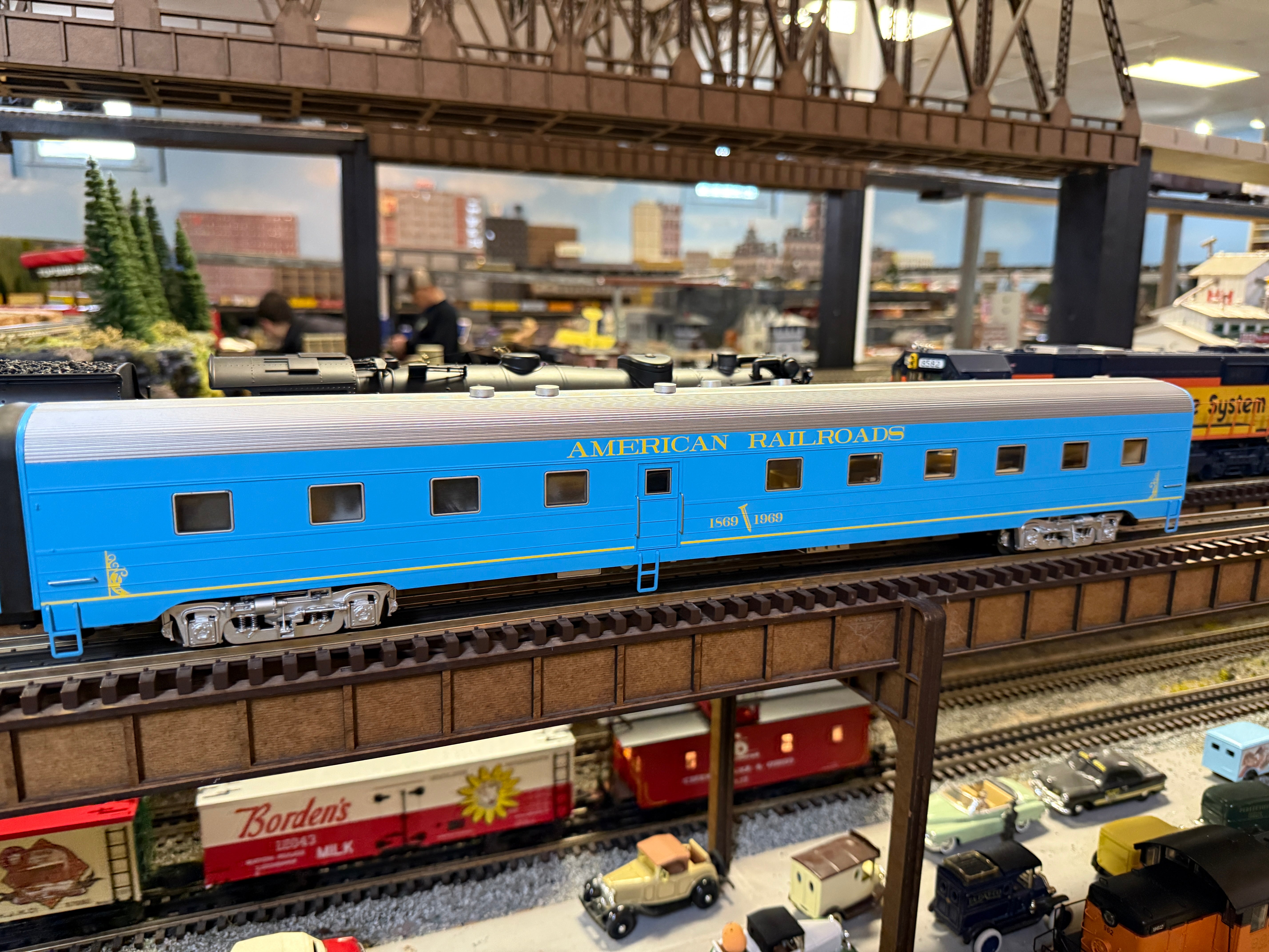 Lionel Visionline GG1 Passenger Set - American Railroads - GG1 and 11 cars - from MrMuffin'sTrains Collection