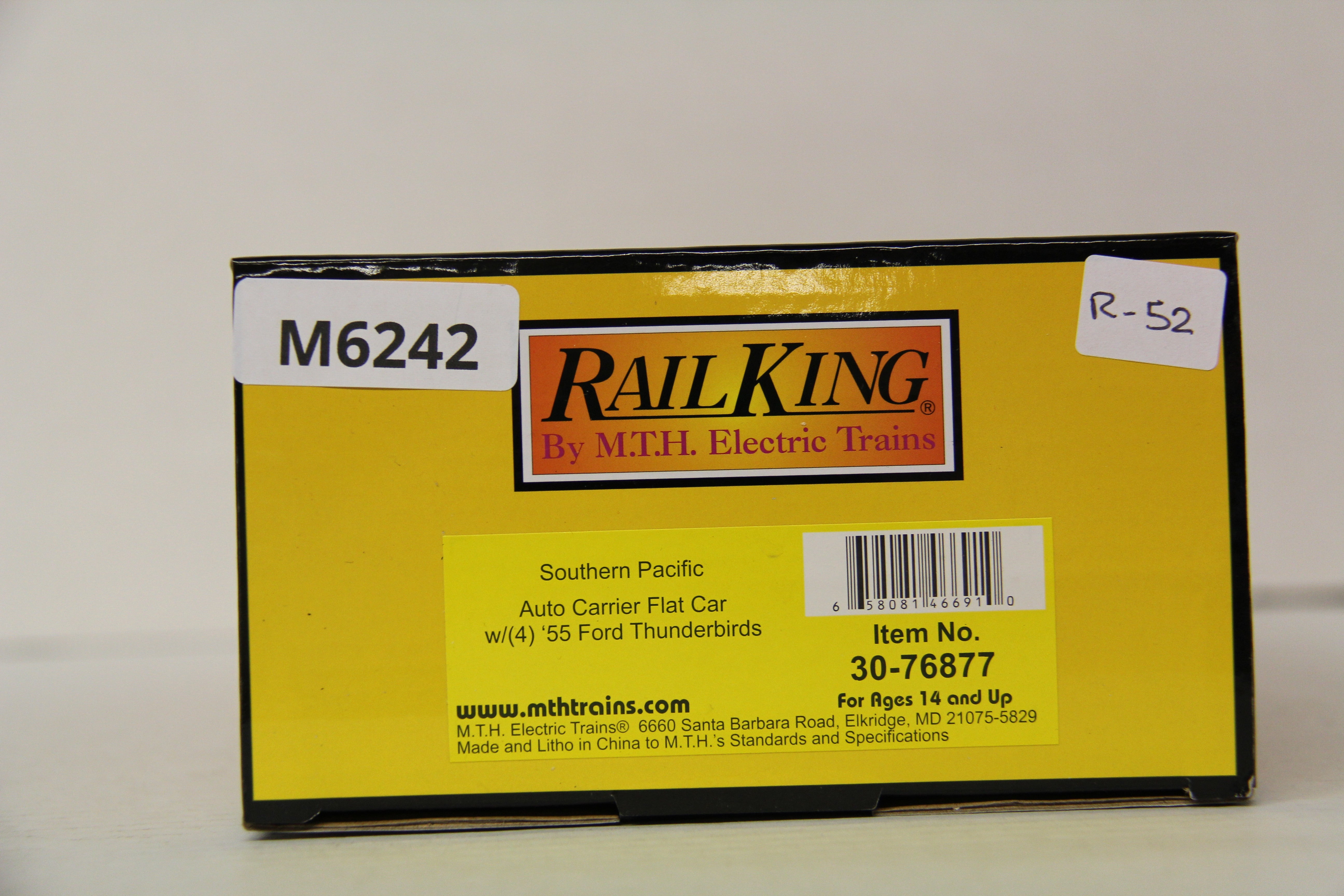 Rail King 30-76877 Southern Pacific Auto Carrier Flat Car w/ (4) 1955 Ford Thunderbirds-Second hand-M6242