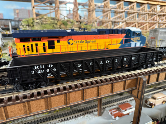 Atlas O 2002808 - Trainman - 52'6” War Emergency Gondola "Reading"