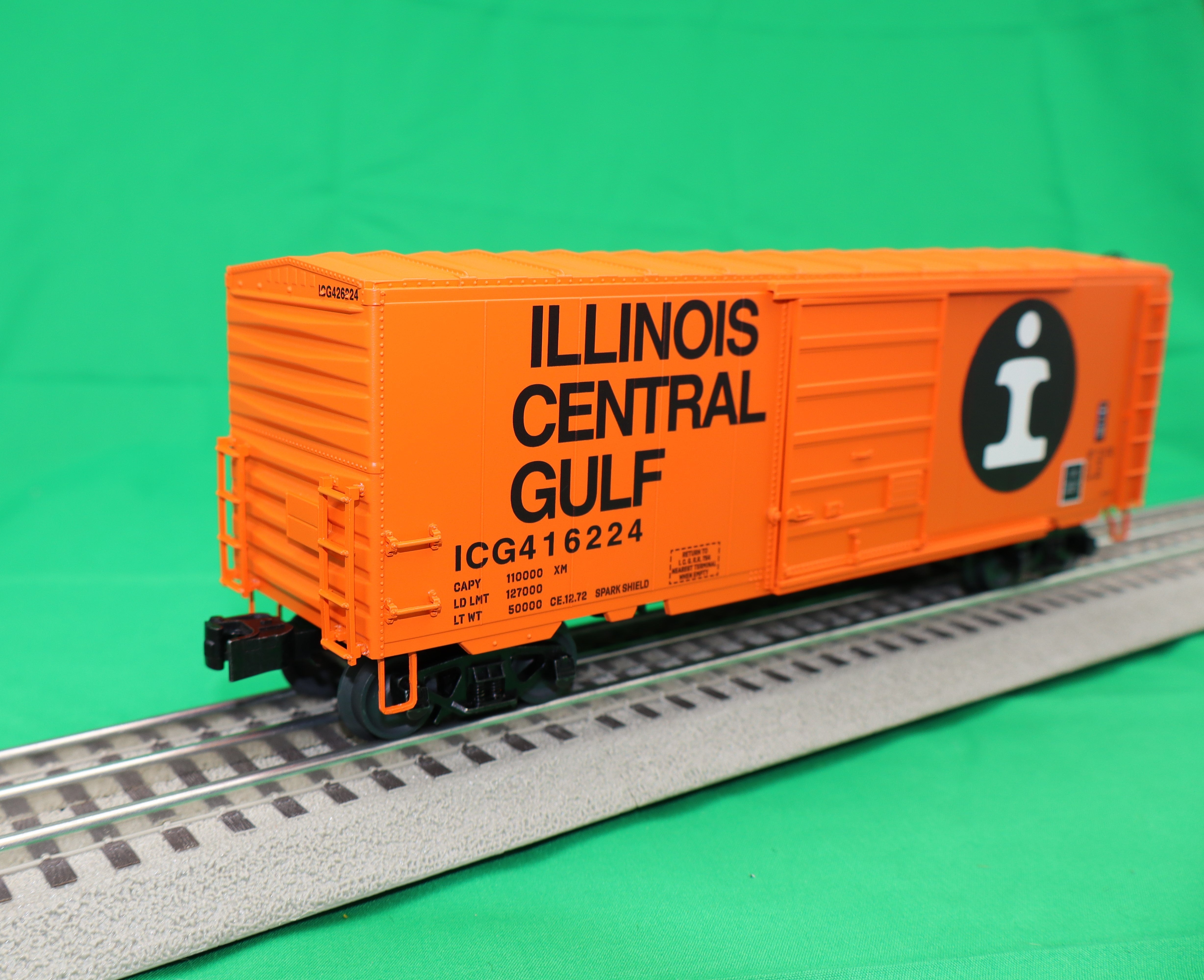 Lionel 2426050 - Freightsounds PS-1 Boxcar "Illinois Central Gulf" #416224