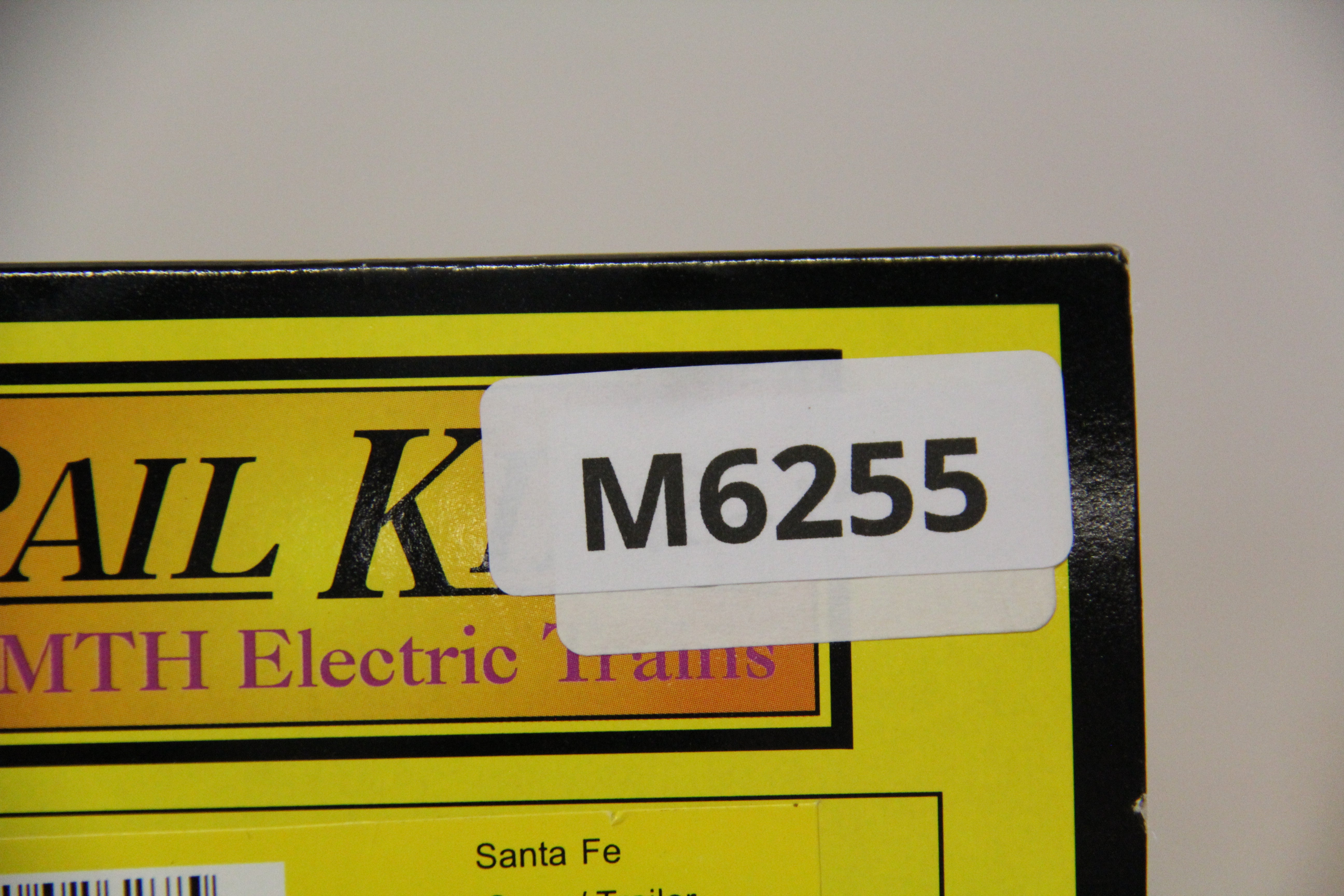 Rail King 30-7679 Santa Fe Flat Car w/ Trailer-Second hand-M6255