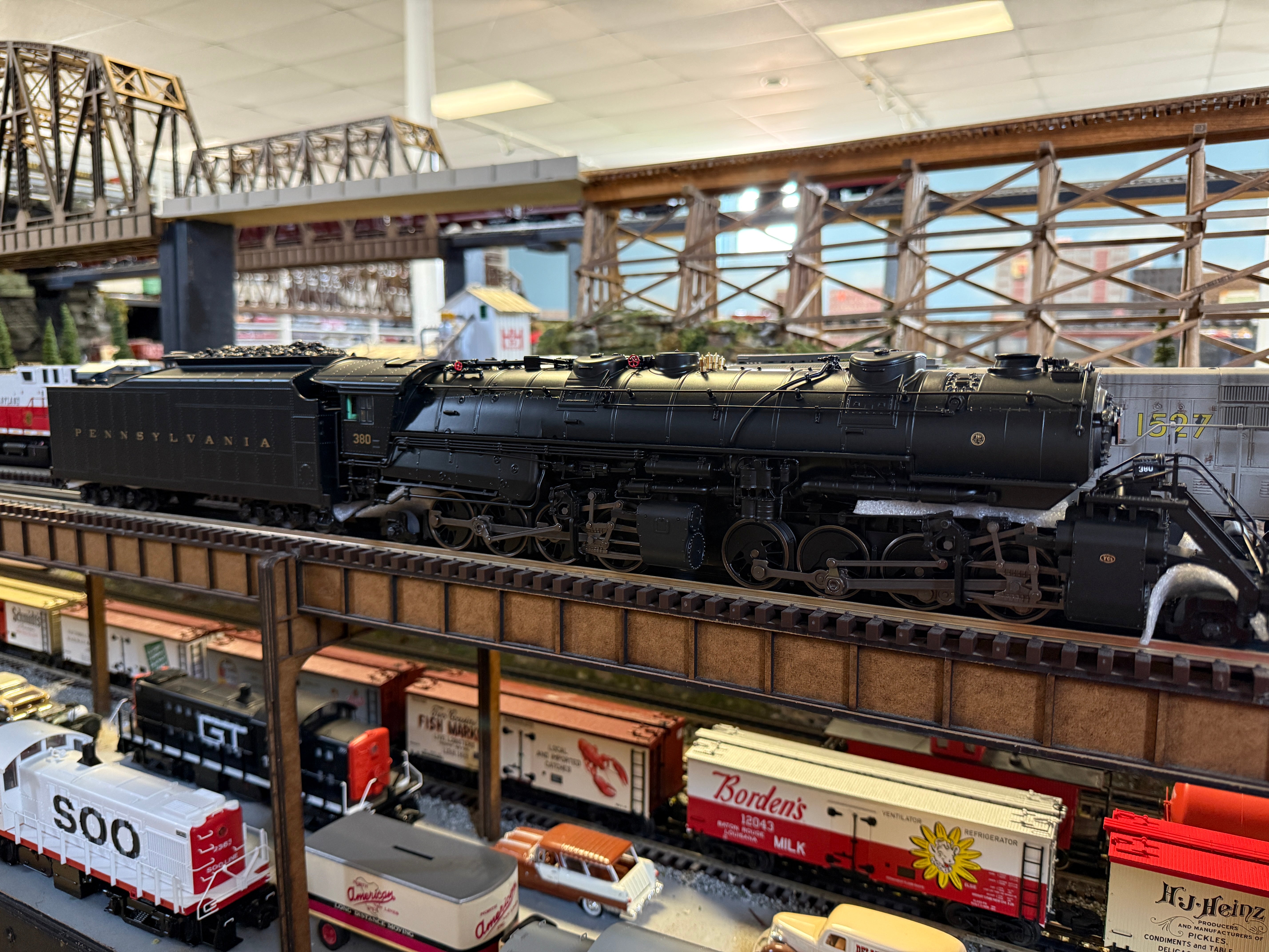 Lionel 2531030 - Legacy Y6B Steam Locomotive "Pennsylvania" #380