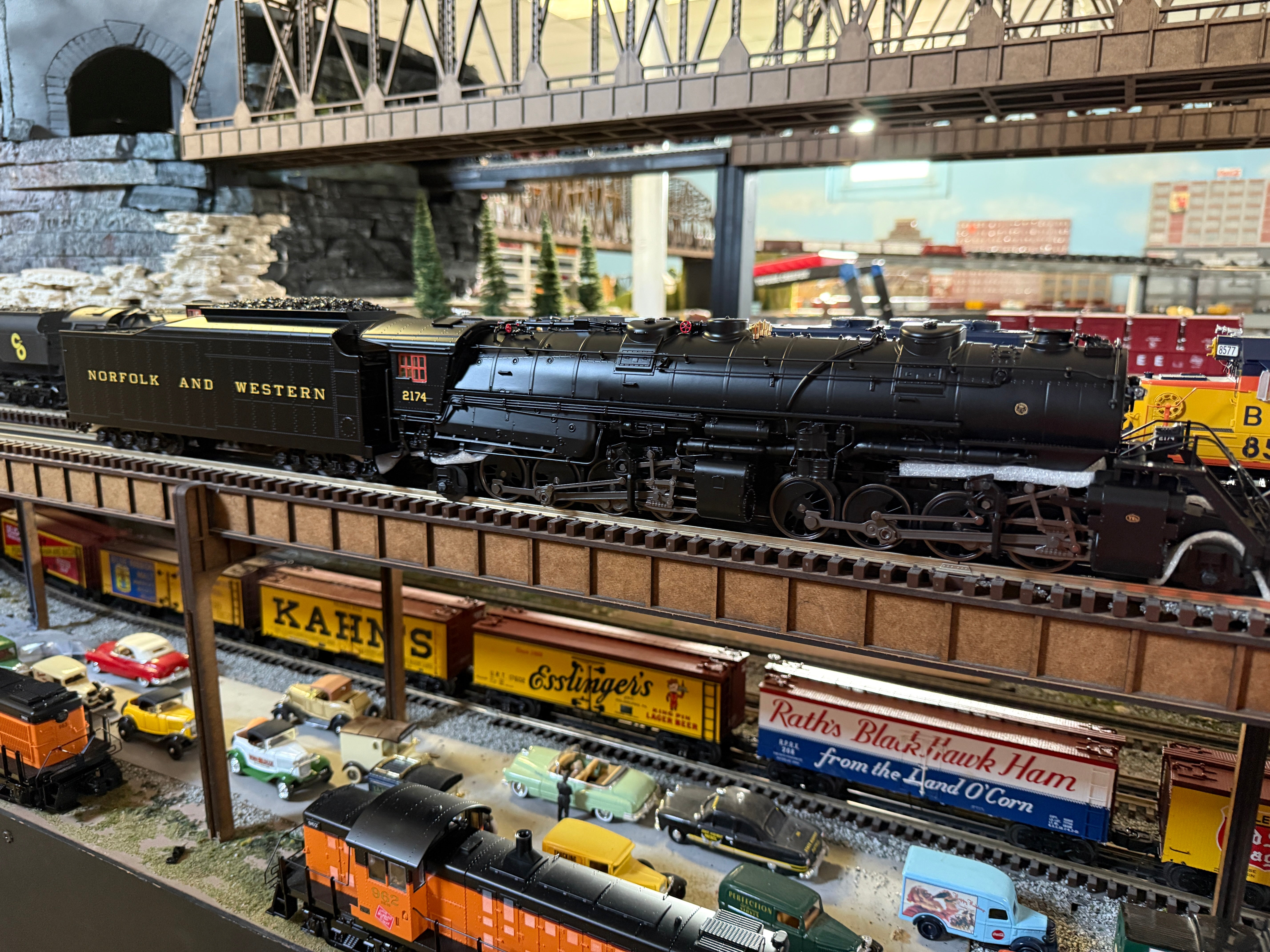 Lionel 2531011 - Legacy Y6B Steam Locomotive "Norfolk & Western" #2174