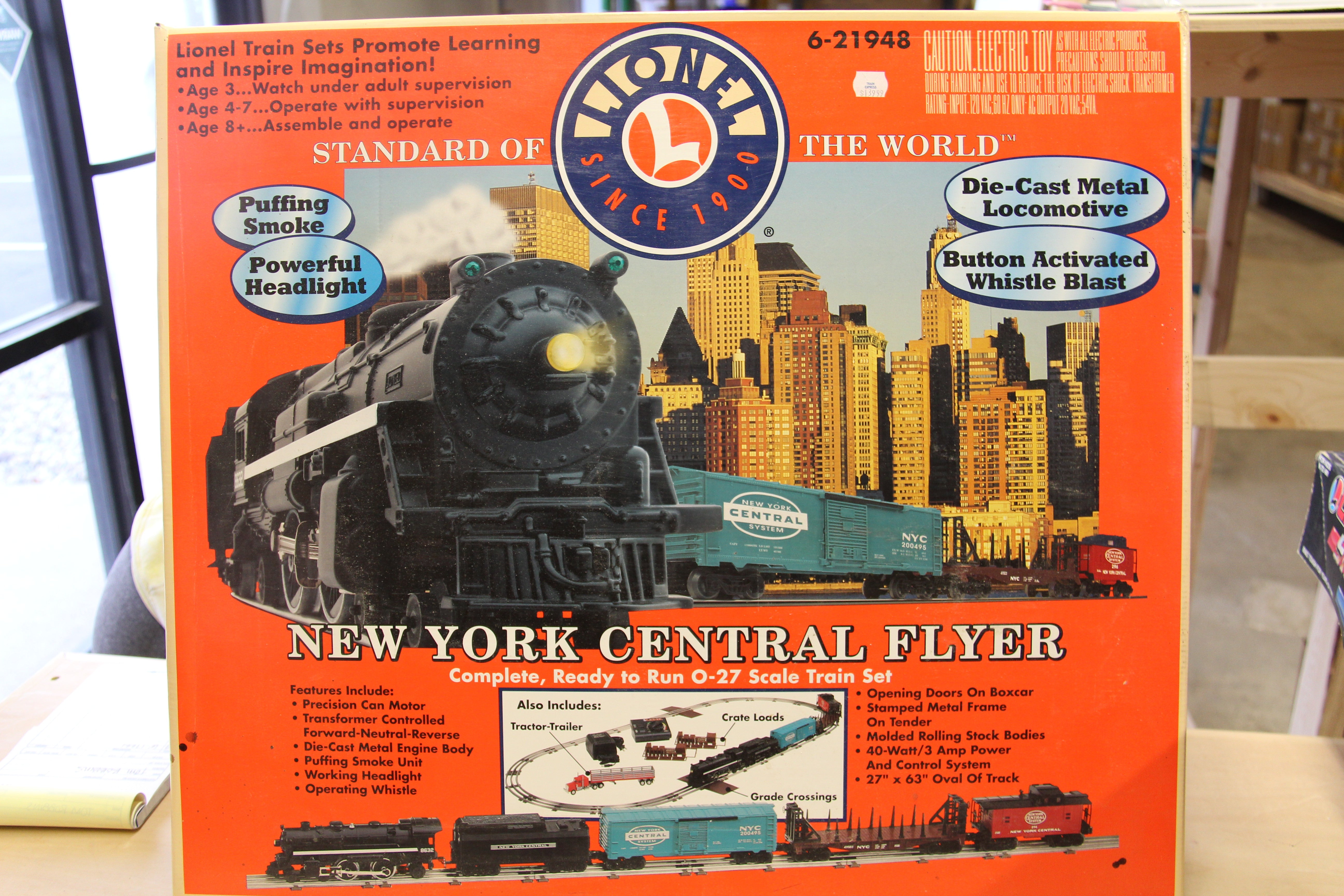 Lionel 6-21948 New York Central Flyer Ready to Run Set-Second hand-M4170