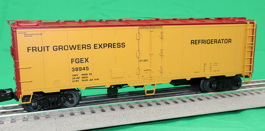 Lionel 2426330 - Hotbox Reefer Car "Fruit Growers Express" #38945 - MrMuffin'sTrains