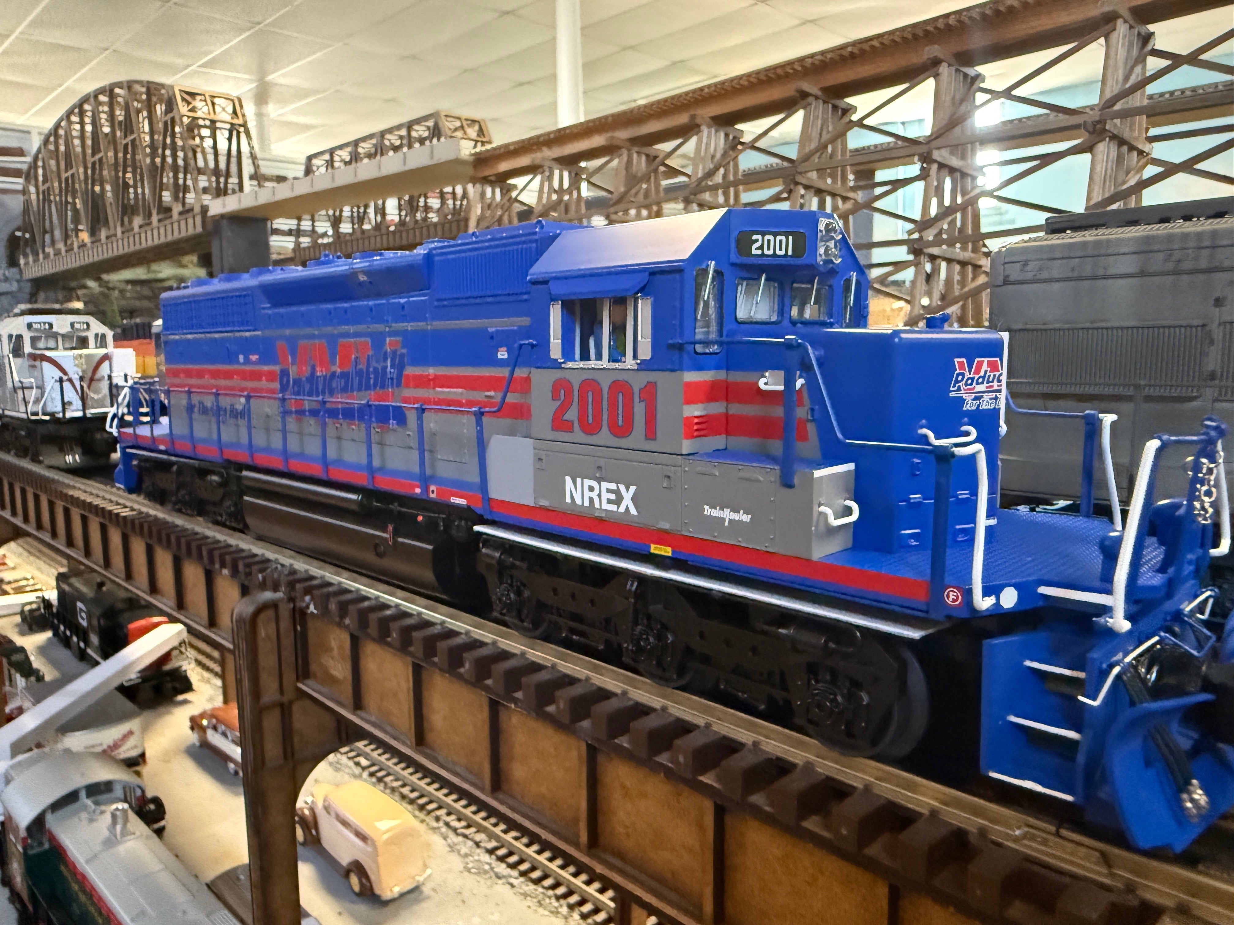 Lionel 2533520 - Legacy SD40-2 Diesel Locomotive "VMV" #2001