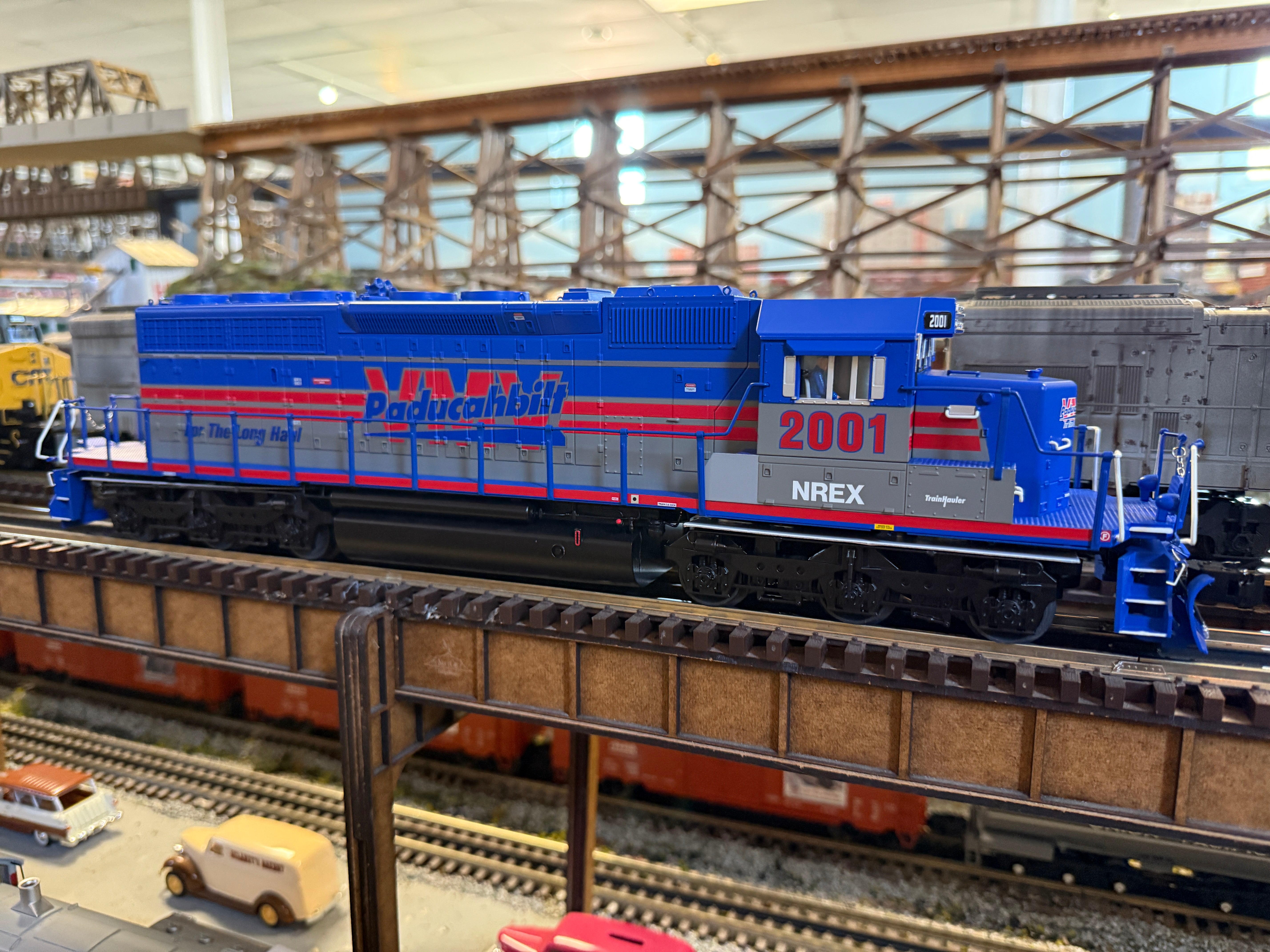 Lionel 2533520 - Legacy SD40-2 Diesel Locomotive "VMV" #2001