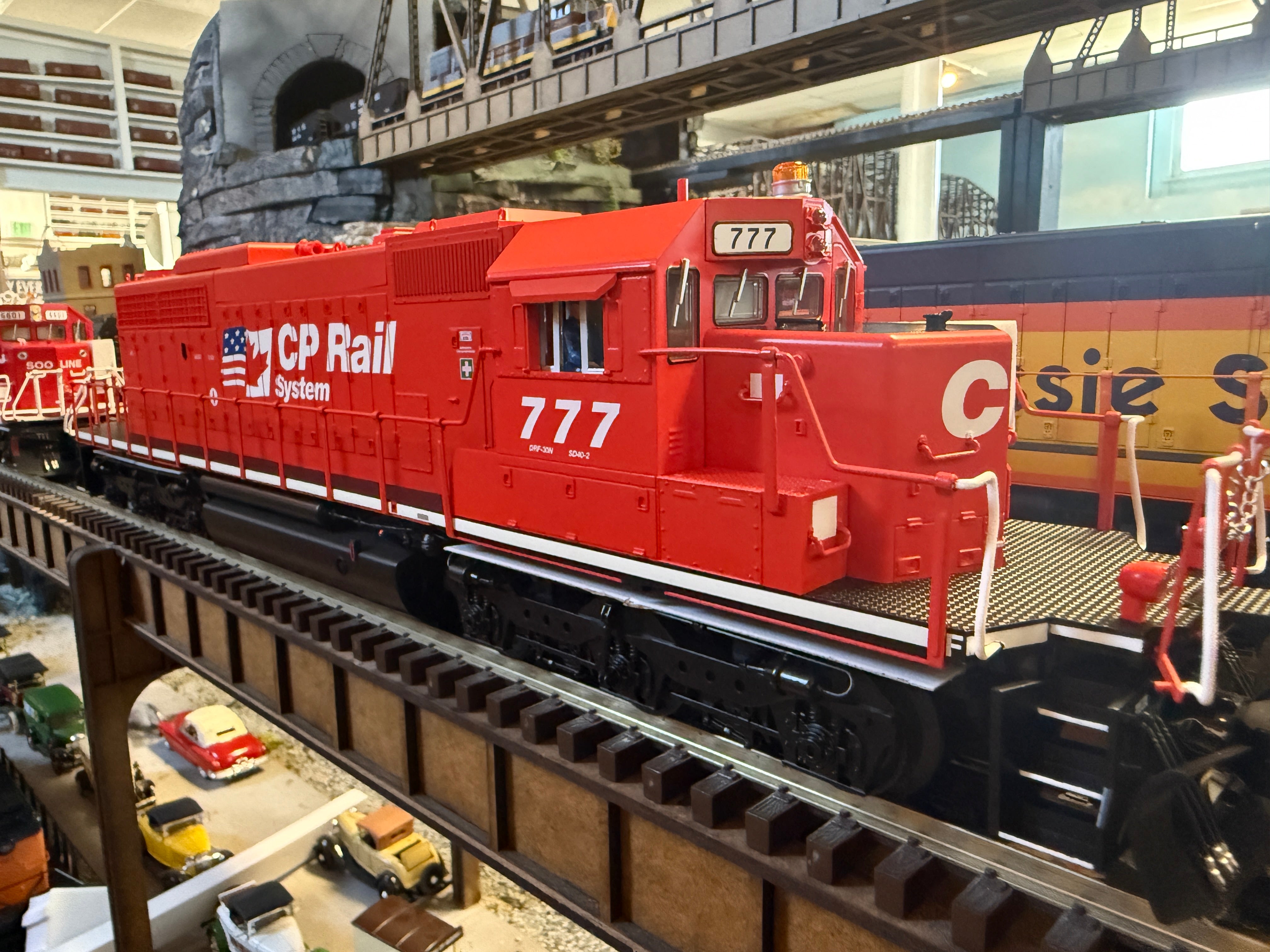 Lionel 2533411 - Legacy SD40-2 Diesel Locomotive "Canadian Pacific" #777