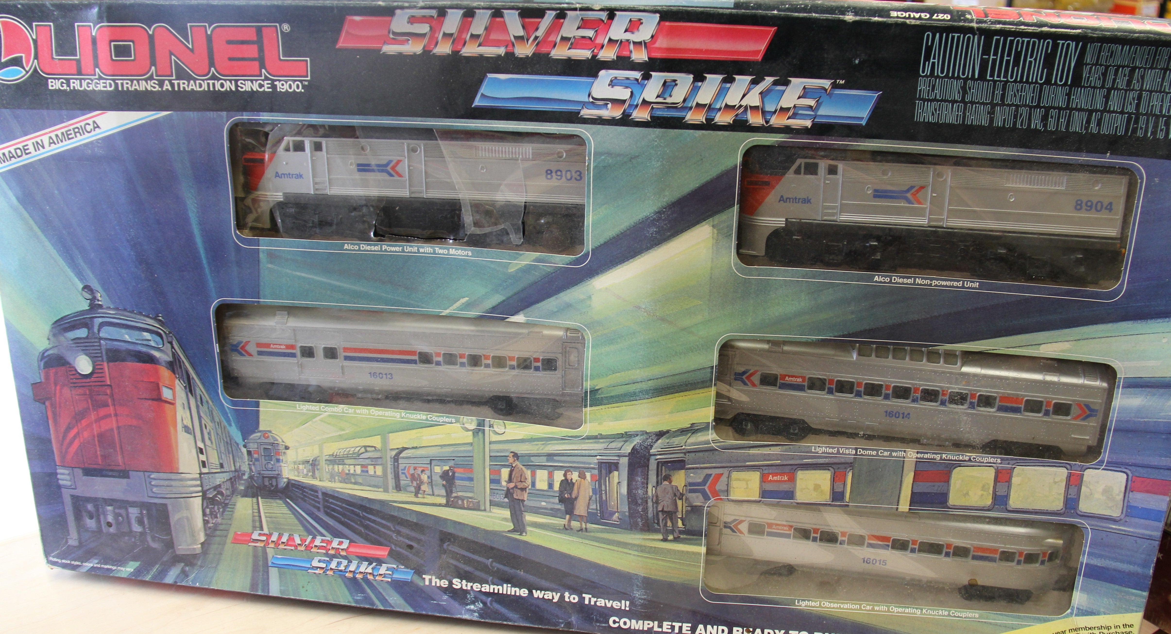 Lionel 6-11707 Silver Spike Ready to Run Set-Second hand-M4186