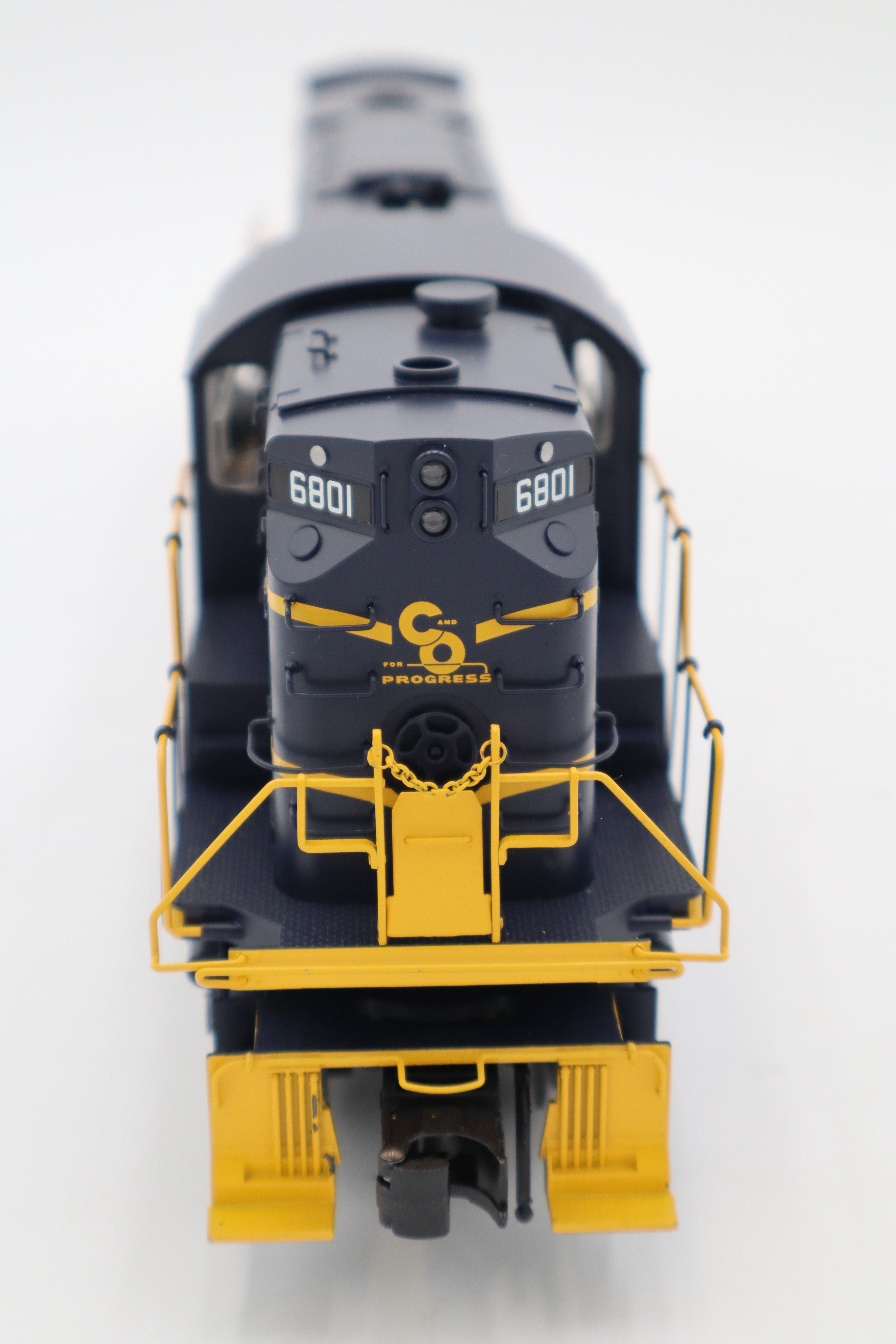Atlas #20 030 019 Chesapeake & Ohio RSD 7-15  Locomotive #6801-Second hand-M8427