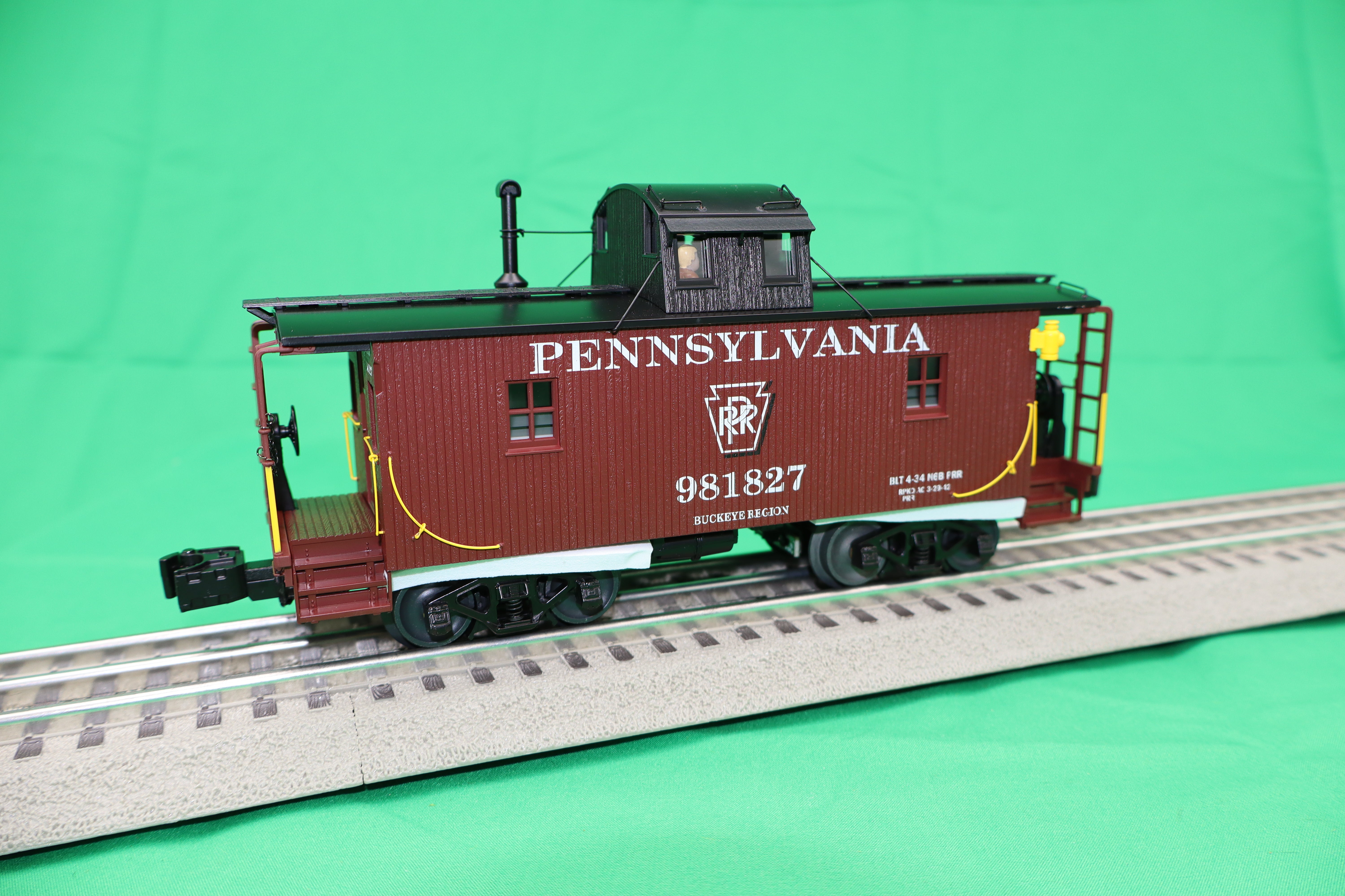 Lionel 2426770 - Vision Line N6b Caboose "Pennsylvania" #981827