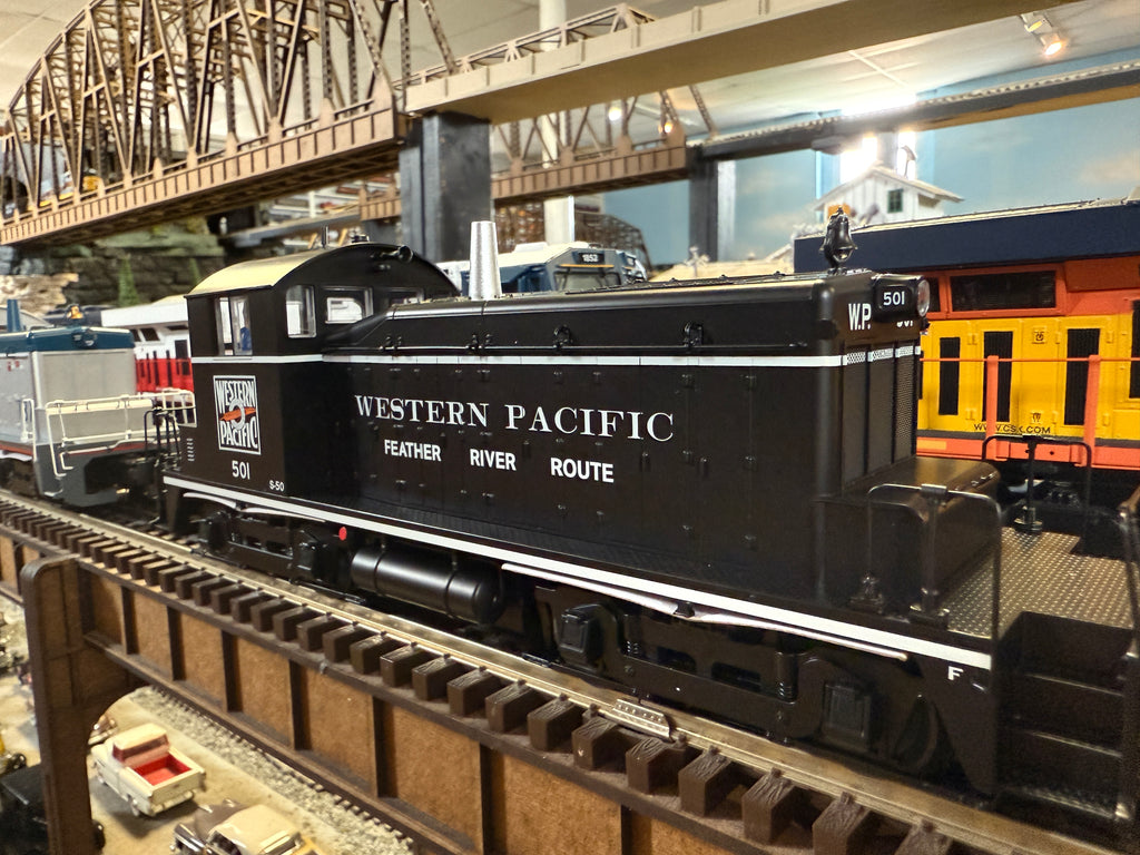 08 STEEZ(スティーズ) VERNIER(バーニア) 651MFS-XTQ Lionel 2533380 - Legacy SW1 Diesel Locomotive 