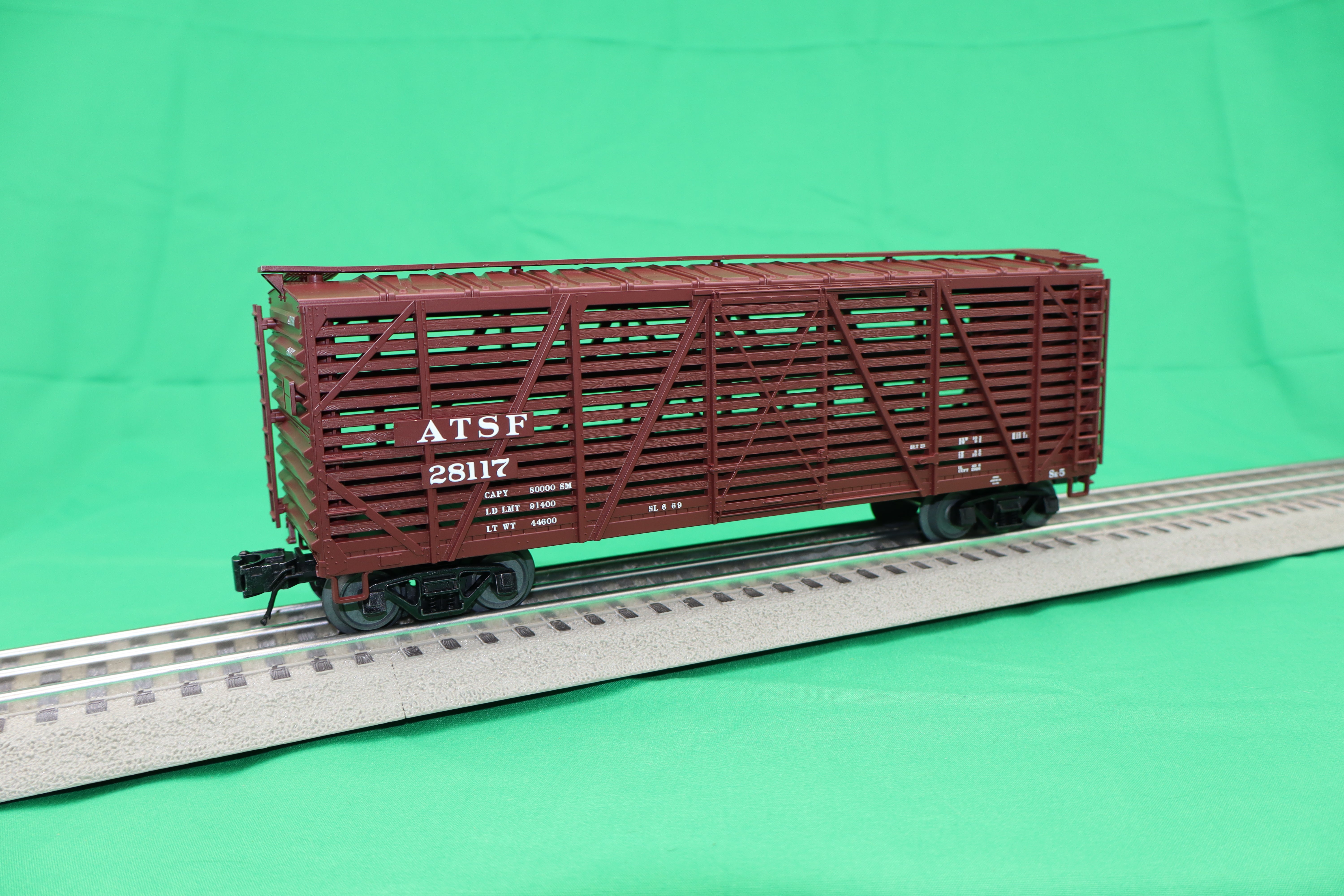 Atlas O 2002415 - Trainman - 40' Stock Car "Santa Fe"