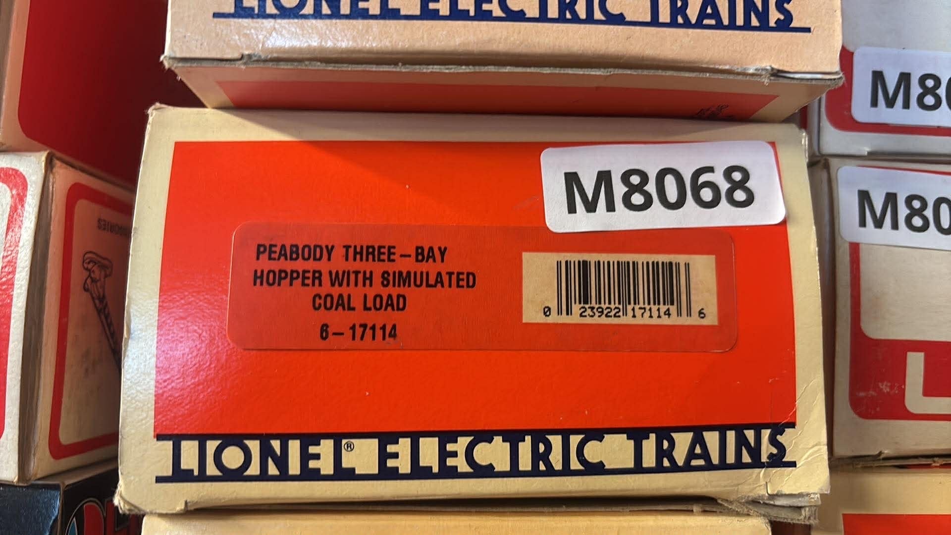 Lionel 6-17114 Peabody Three-Bay Hopper w/ Simulated Coal Load-Second hand-M8068