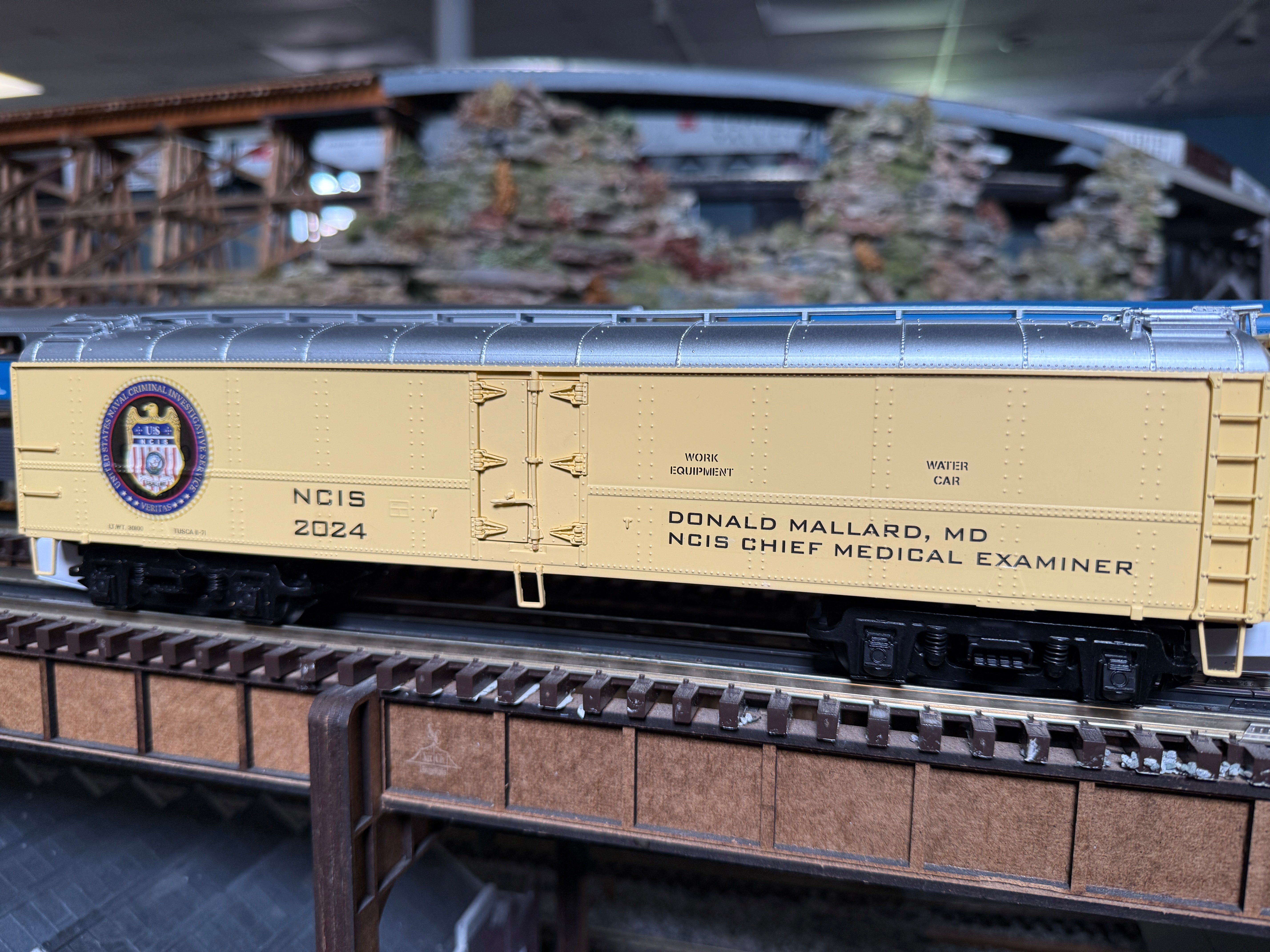MTH 20-9455NCIS - R50B Express Reefer Car "US Navy (NCIS)" #2024 - Custom Run for MrMuffin'sTrains
