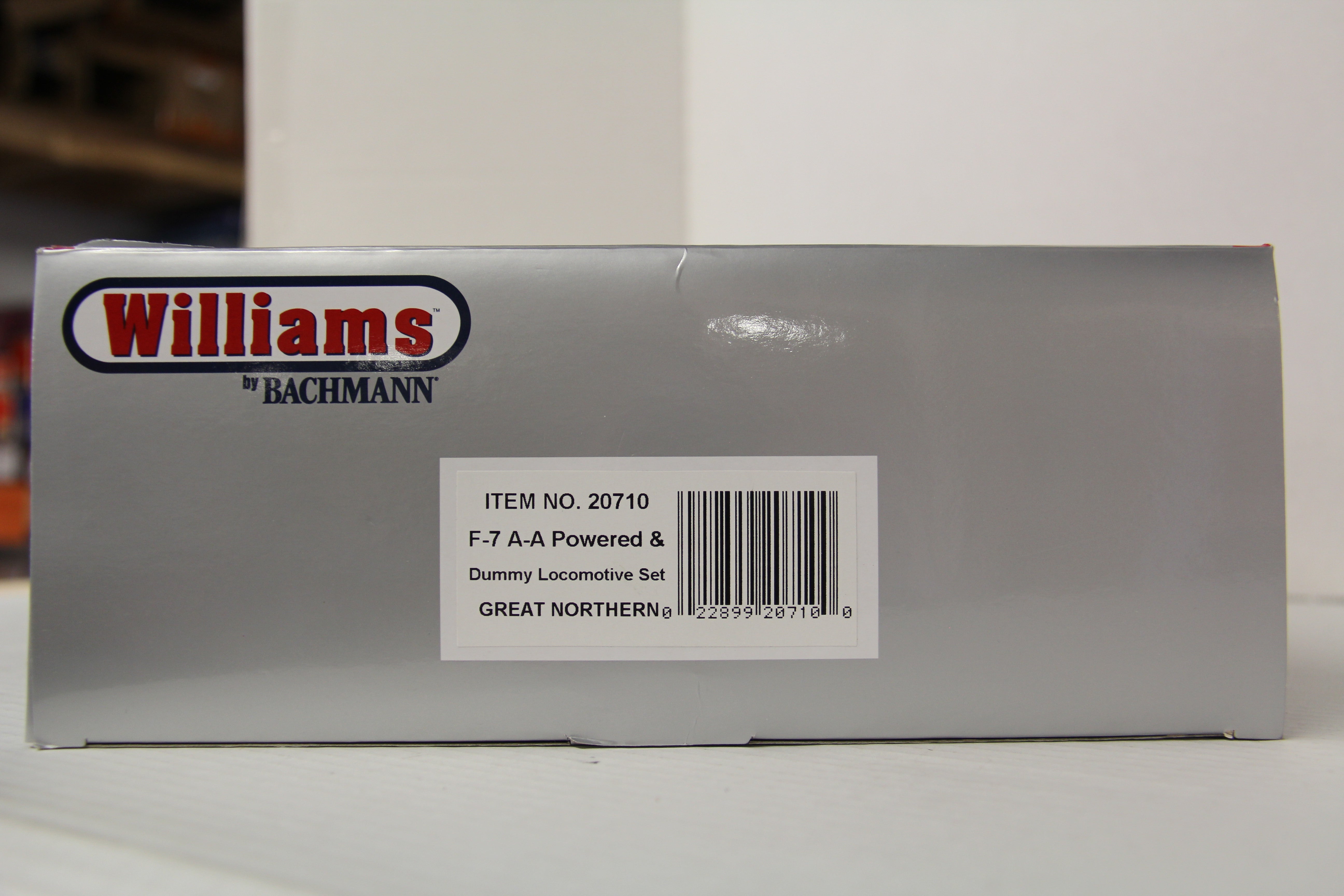 Williams #20710 Great Northern F-7 AA Powered & Dummy Locomotive Set-Second hand-M6296