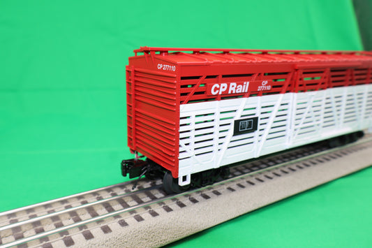 MTH 20-94732 - Steel Sided Stock Car "CP Rail" - MrMuffin'sTrains