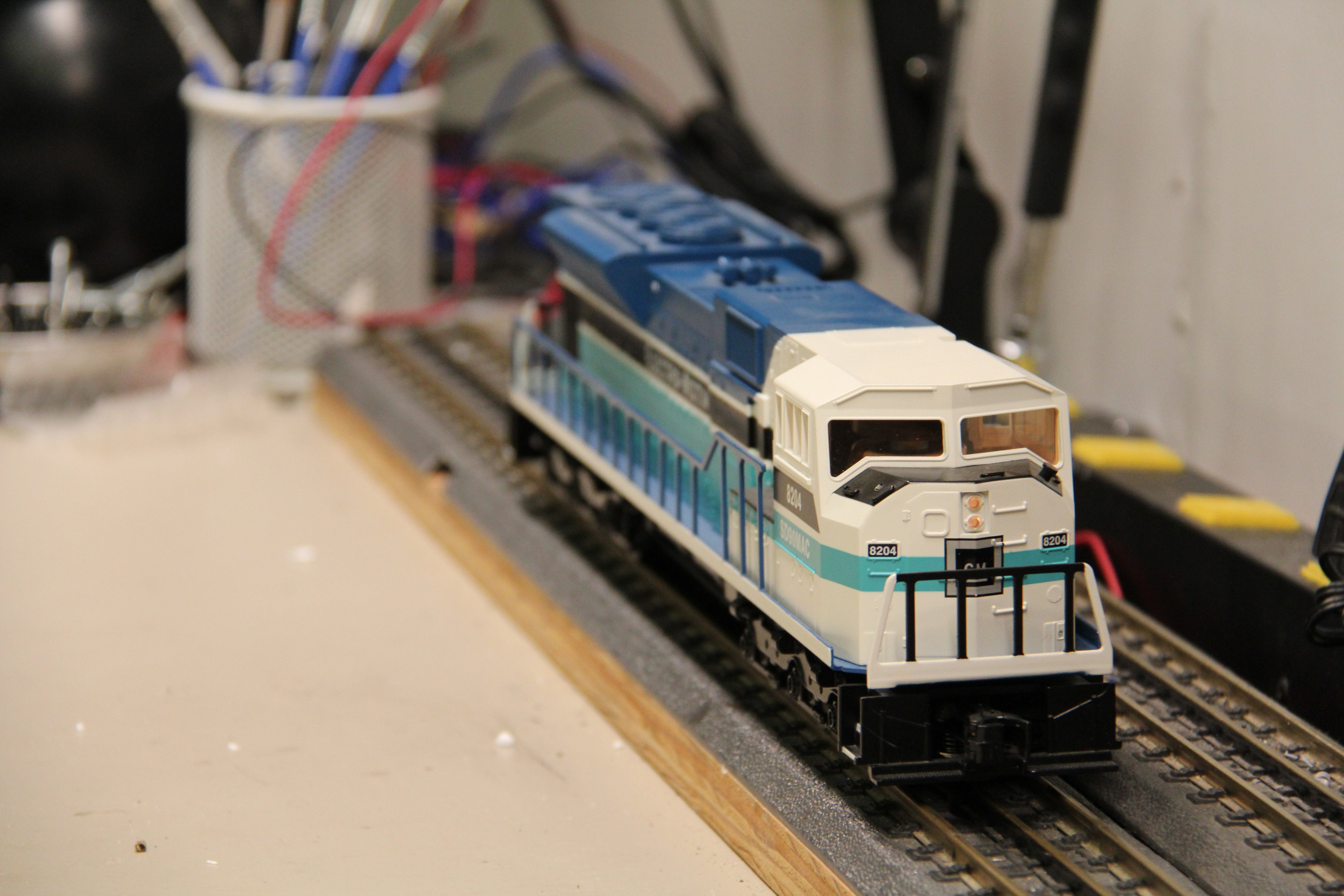 Williams #21803 Electro-Motive Demonstrator SD-90 Powered Locomotive-Second hand-M6297