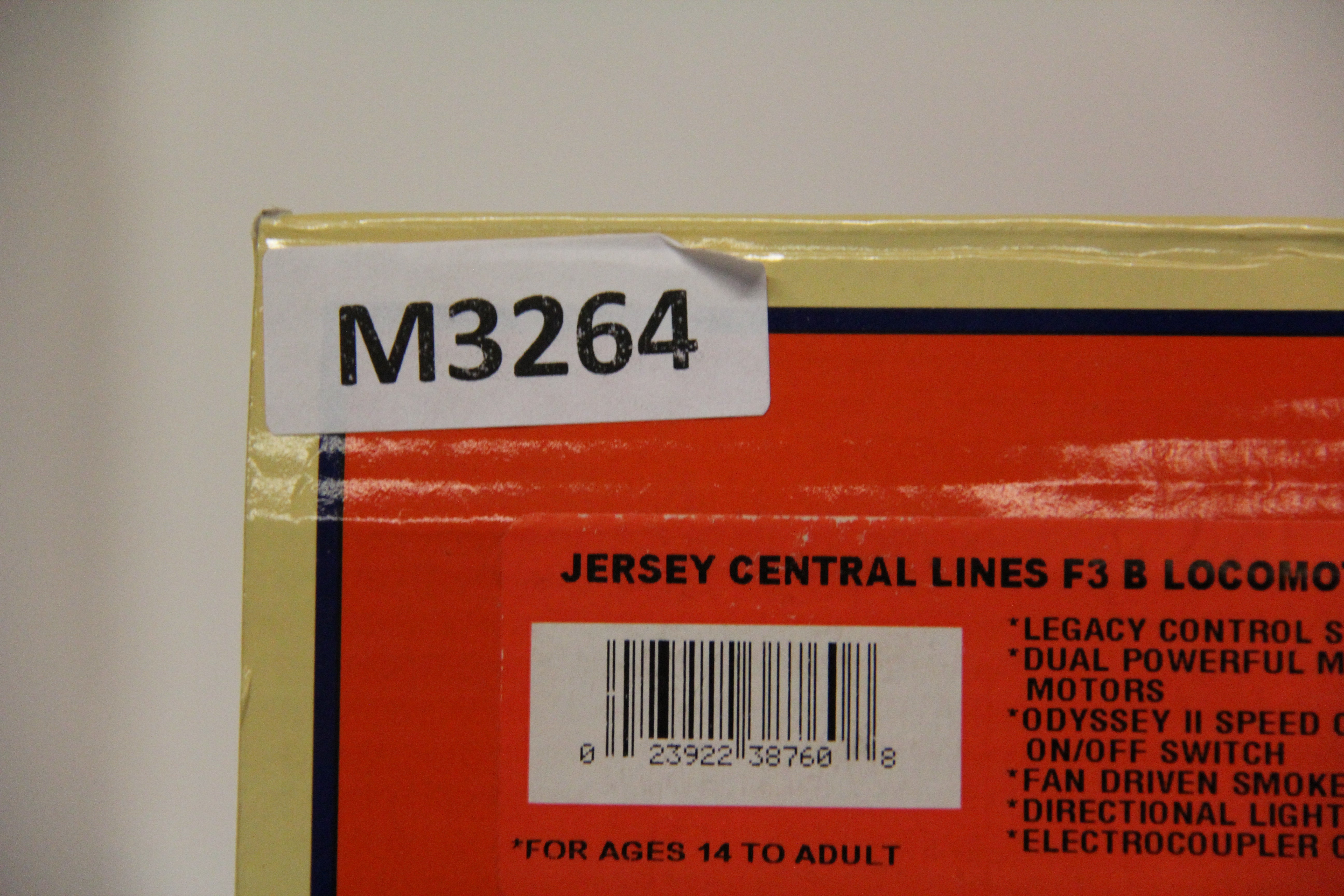 Lionel 6-38760 Jersey Central Lines F3 B Locomotive Powered LEGACY-Second hand-M3264