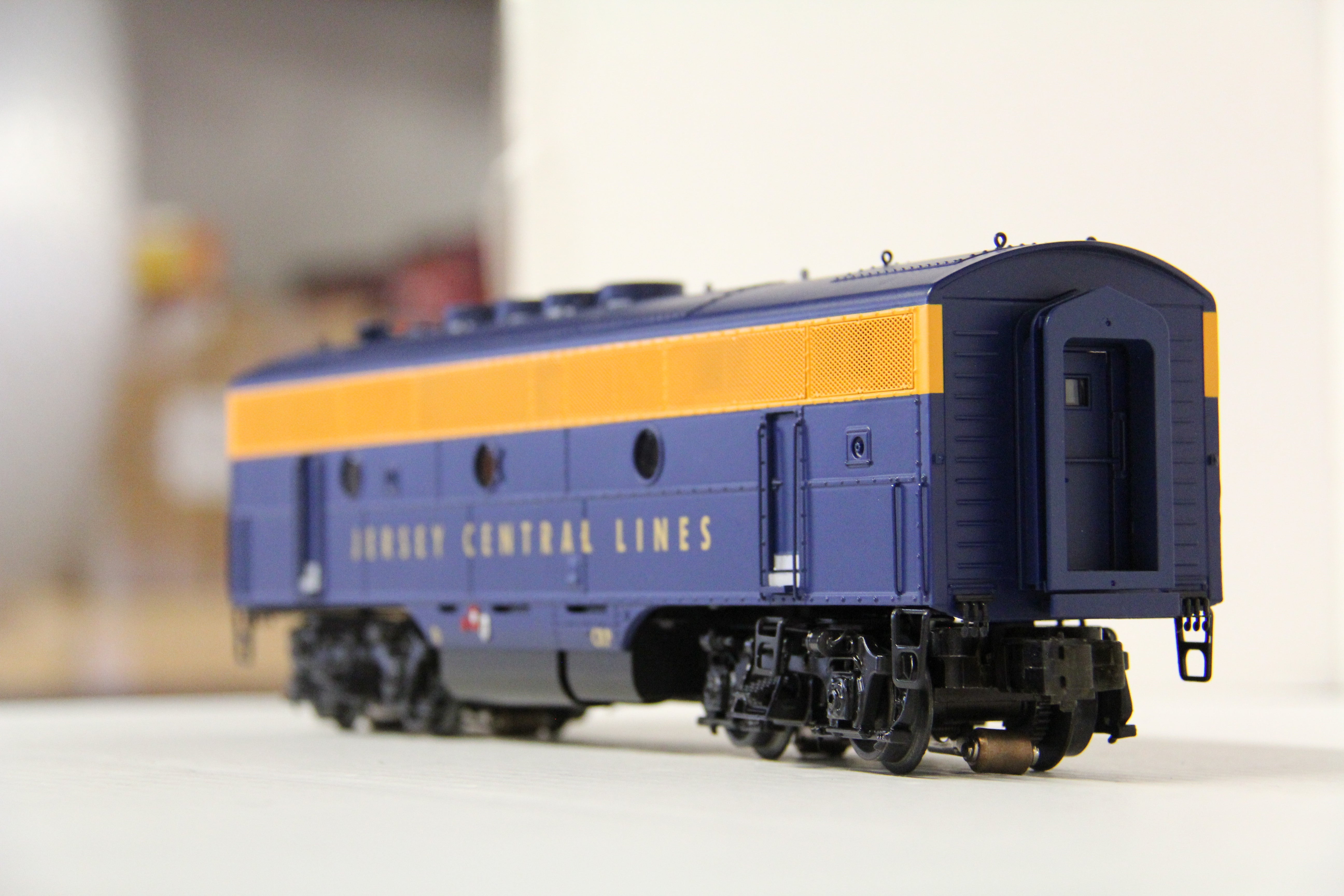Lionel 6-38760 Jersey Central Lines F3 B Locomotive Powered LEGACY-Second hand-M3264