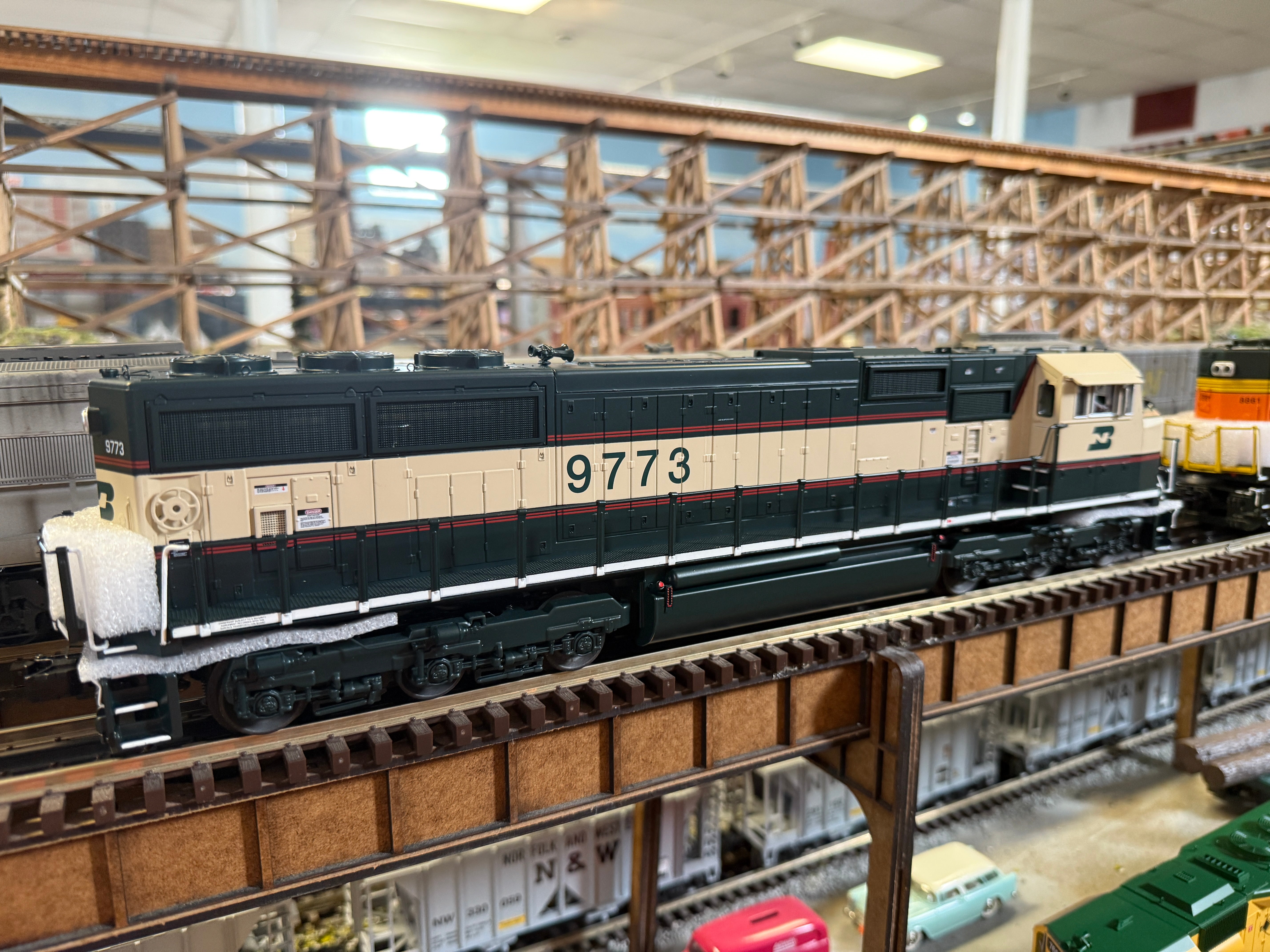 MTH 20-21951-1 - SD70Mac Diesel Engine "Burlington Northern" #9773 w/ PS3
