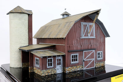 Woodland Scenics BR5865 - Old Weathered Barn - MrMuffin'sTrains