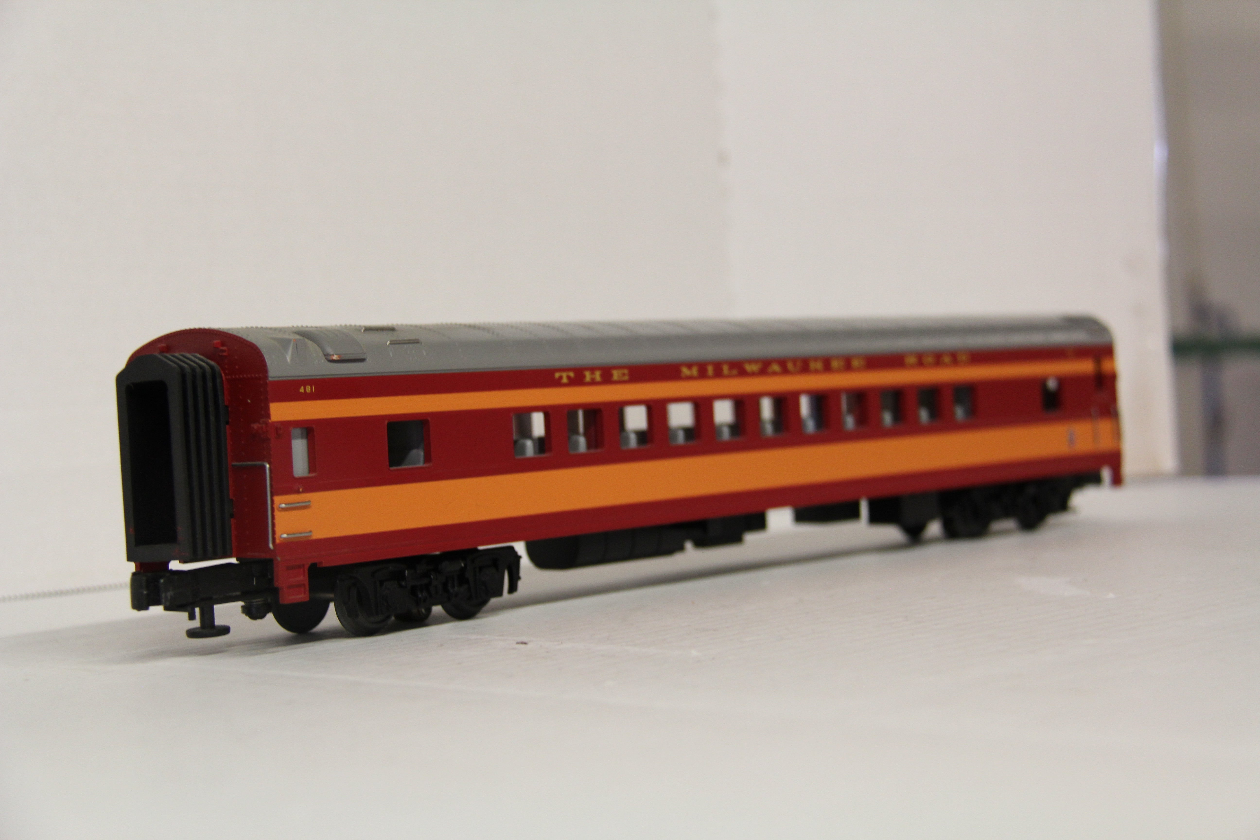 MTH Hiawatha Milwaukee Road Hiawatha Passenger 8 Car Set-Second hand-M6322