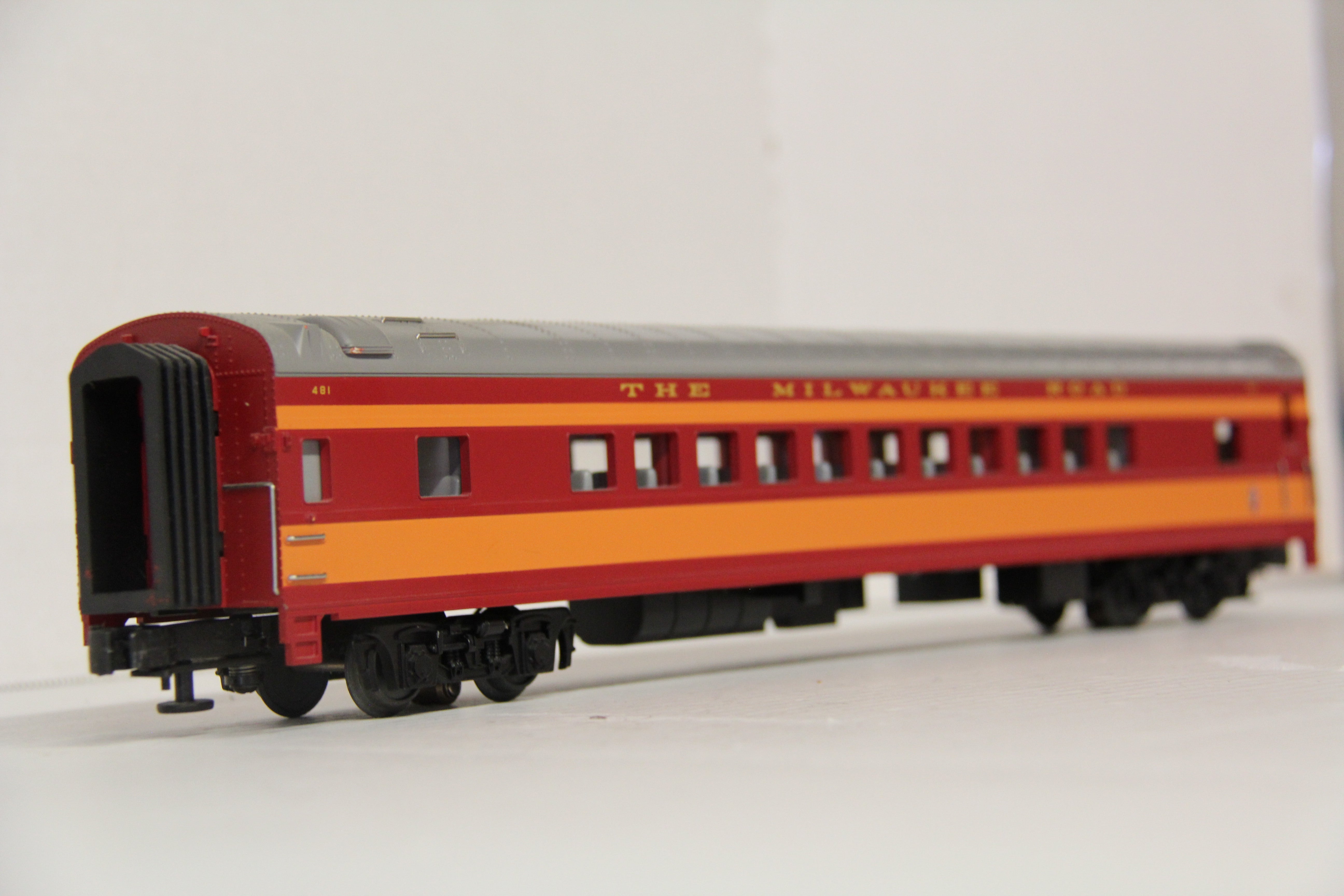MTH Hiawatha Milwaukee Road Hiawatha Passenger 8 Car Set-Second hand-M6322