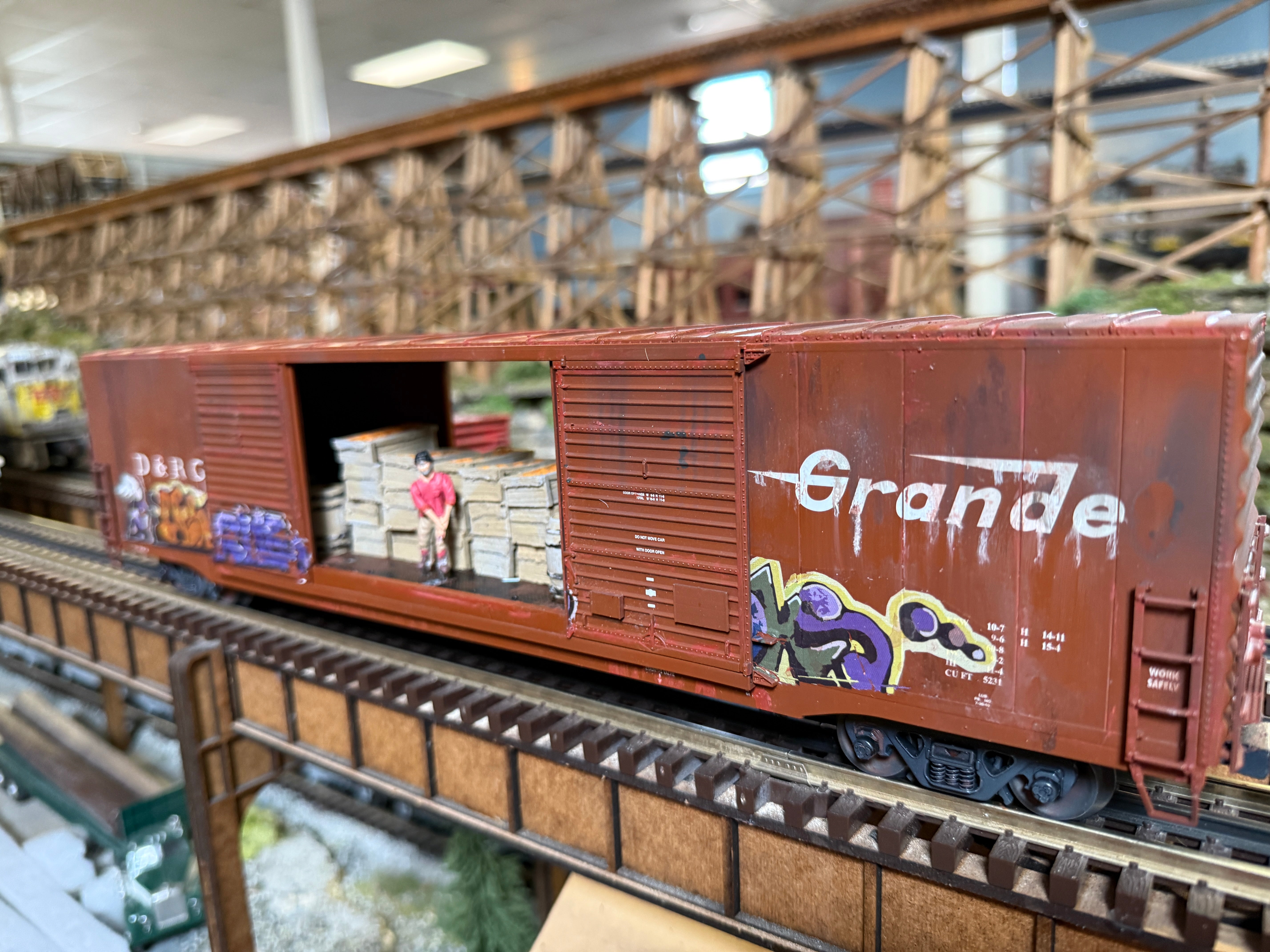 Lionel 6-27209 D&RGW Twin Door 60' Box Car weathered and detialed by Harry Hieke