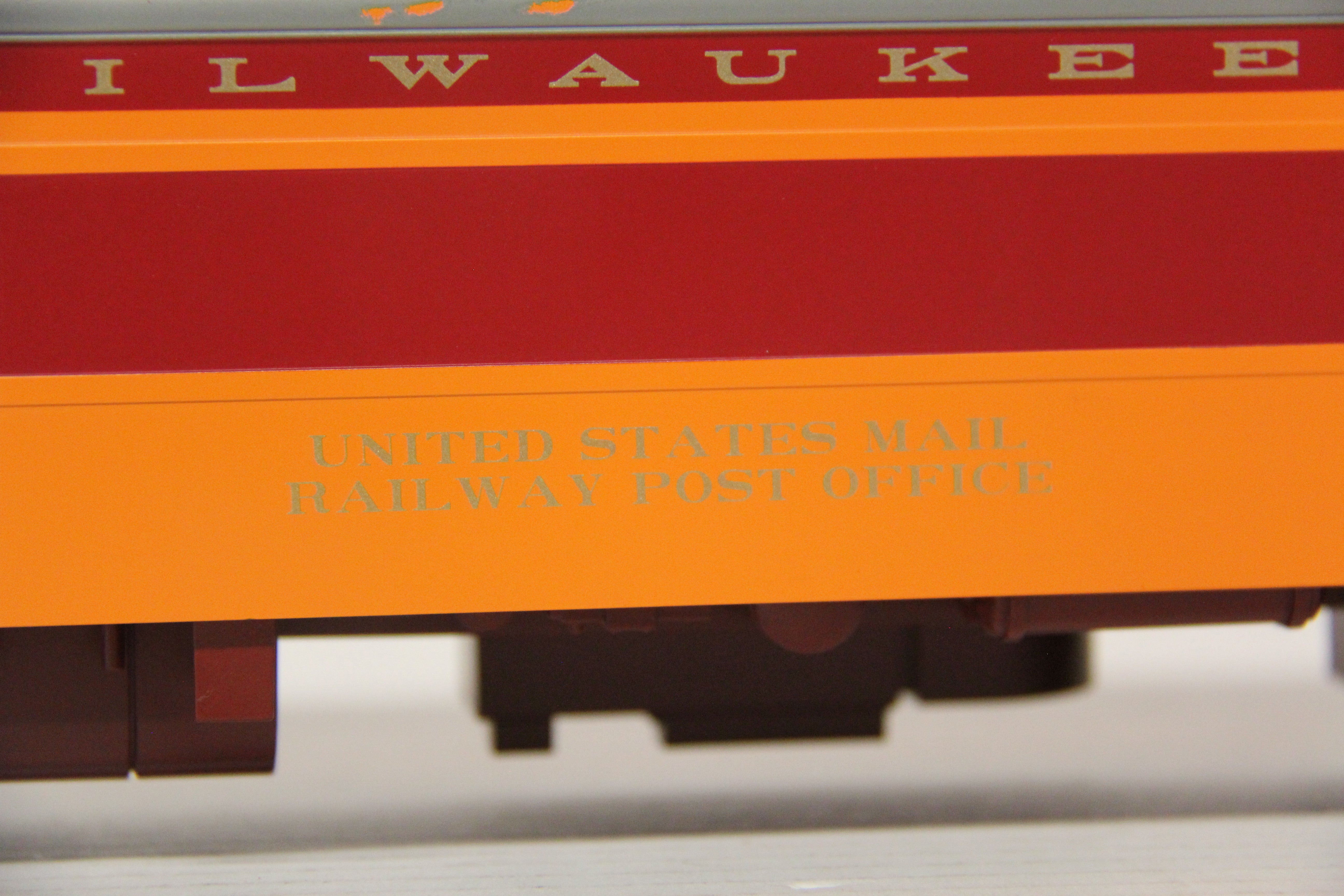 MTH Hiawatha Milwaukee Road Hiawatha Passenger 8 Car Set-Second hand-M6322