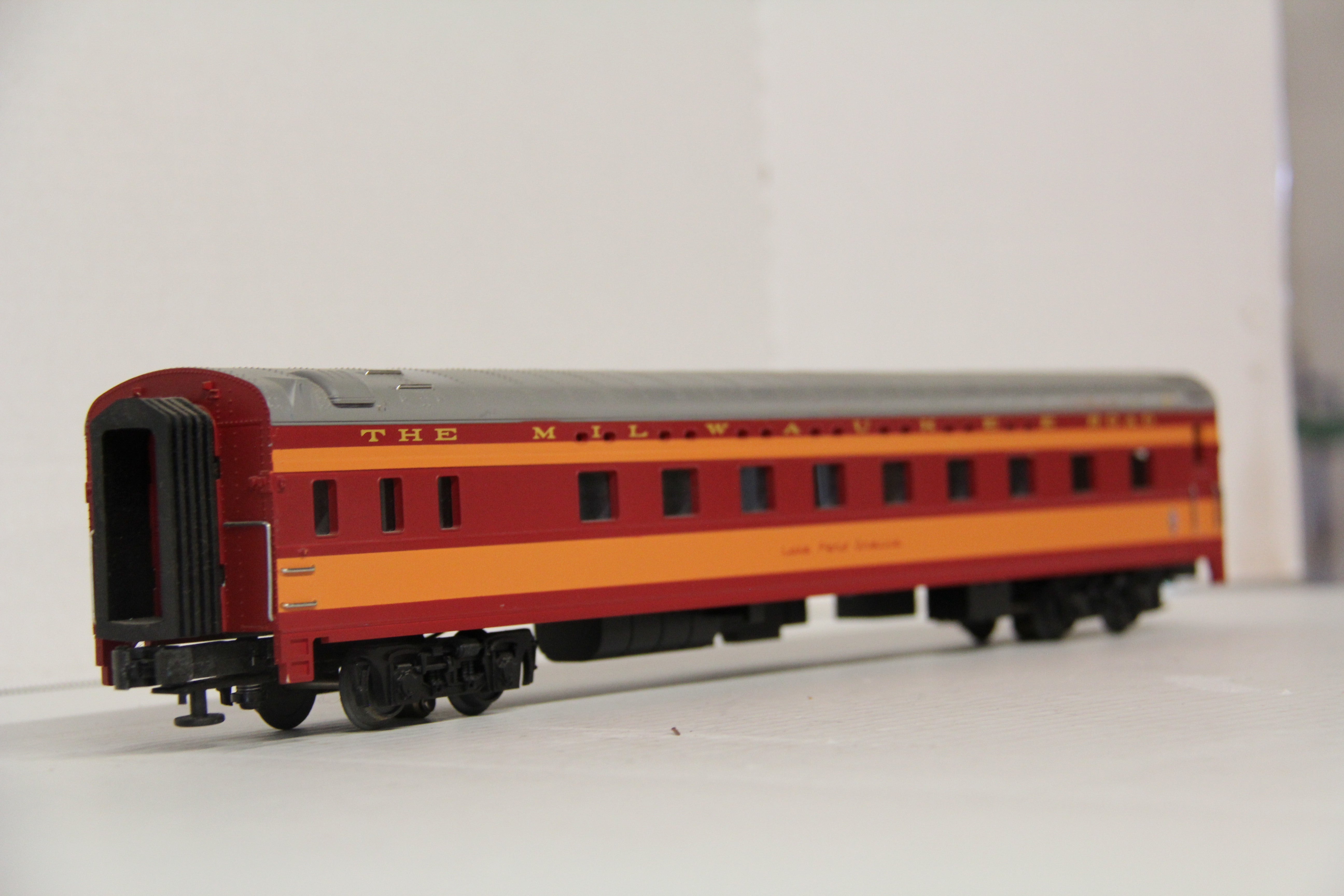 MTH Hiawatha Milwaukee Road Hiawatha Passenger 8 Car Set-Second hand-M6322