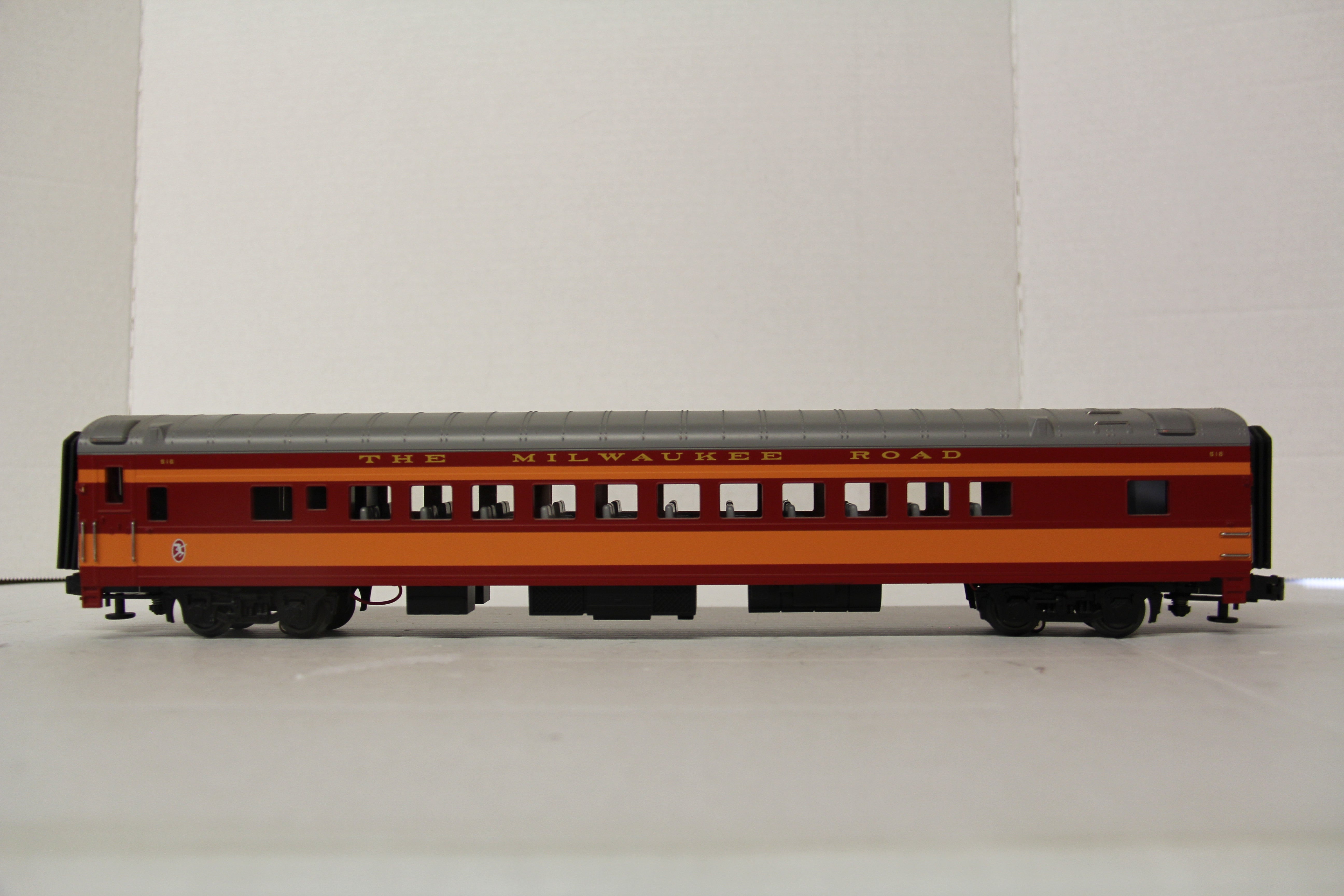 MTH Hiawatha Milwaukee Road Hiawatha Passenger 8 Car Set-Second hand-M6322