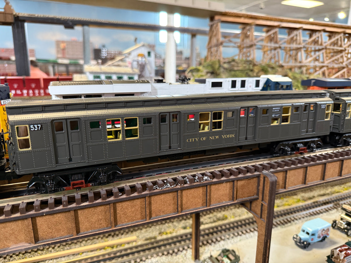 MTH 20-21940-1 - R1 Subway Set "Metropolitan Transportation Authority" w/ PS3 (4-Car) - MrMuffin'sTrains
