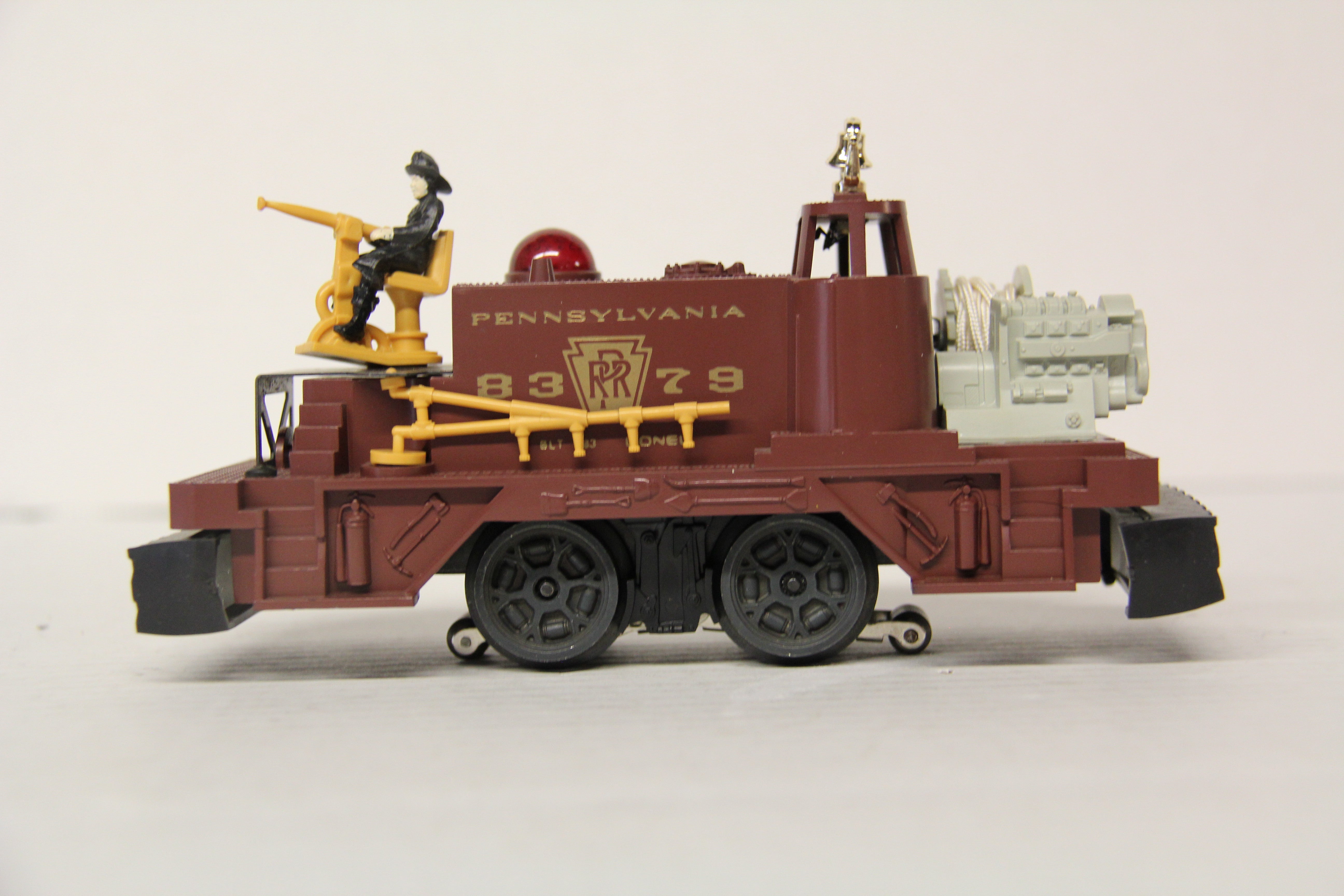 Lionel 6-8379 Pennsylvania Railroad Motorized Fire Car-Second hand-M4422