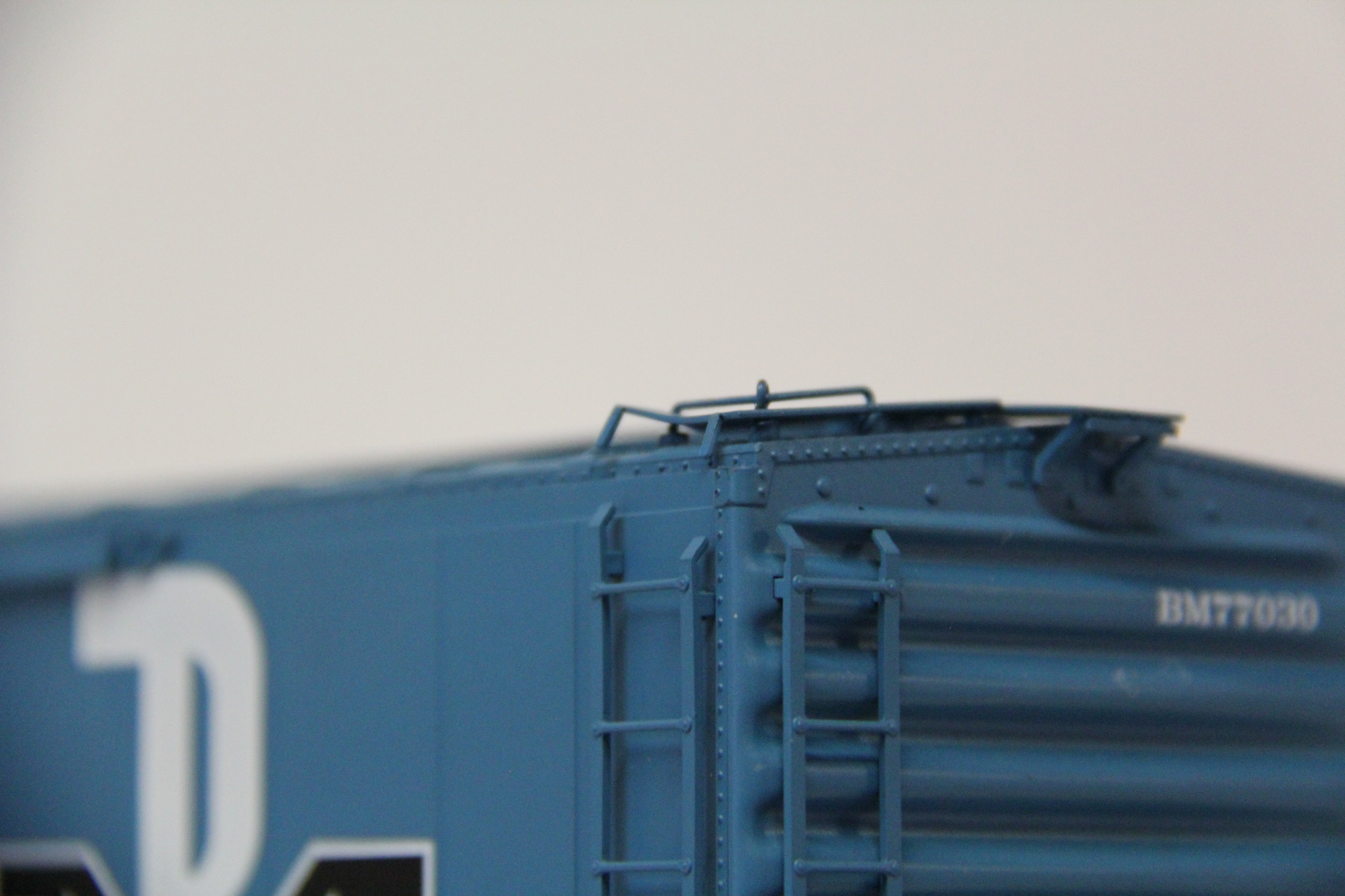 MTH 20-90703 Boston & Maine 50' Ps-1 Box Car w/ Youngstown Door #77030-Second hand-M6324
