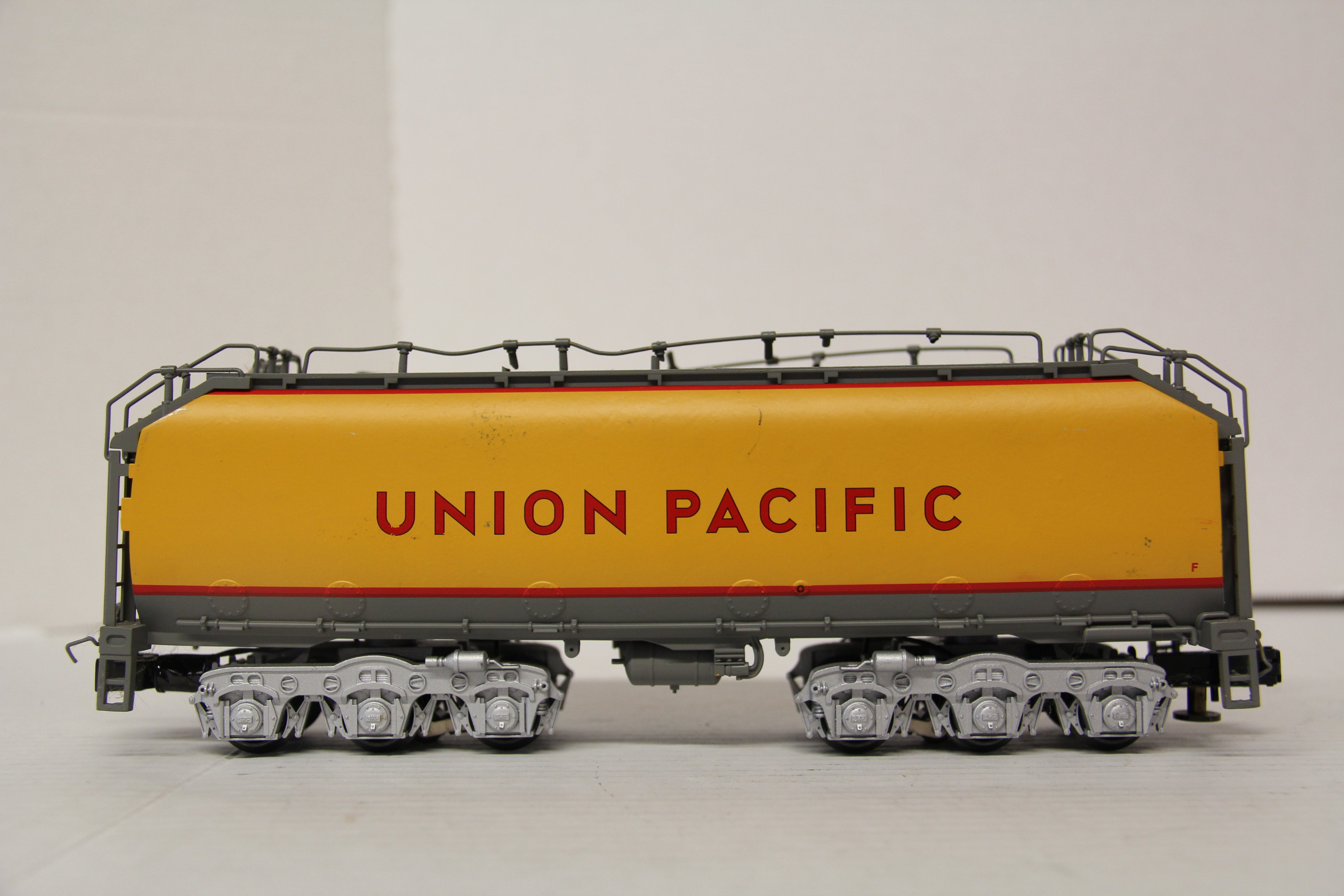 Lionel 6-28087 Union Pacific (TMCC) Auxiliary Water Tender #907856-Second hand-M6310