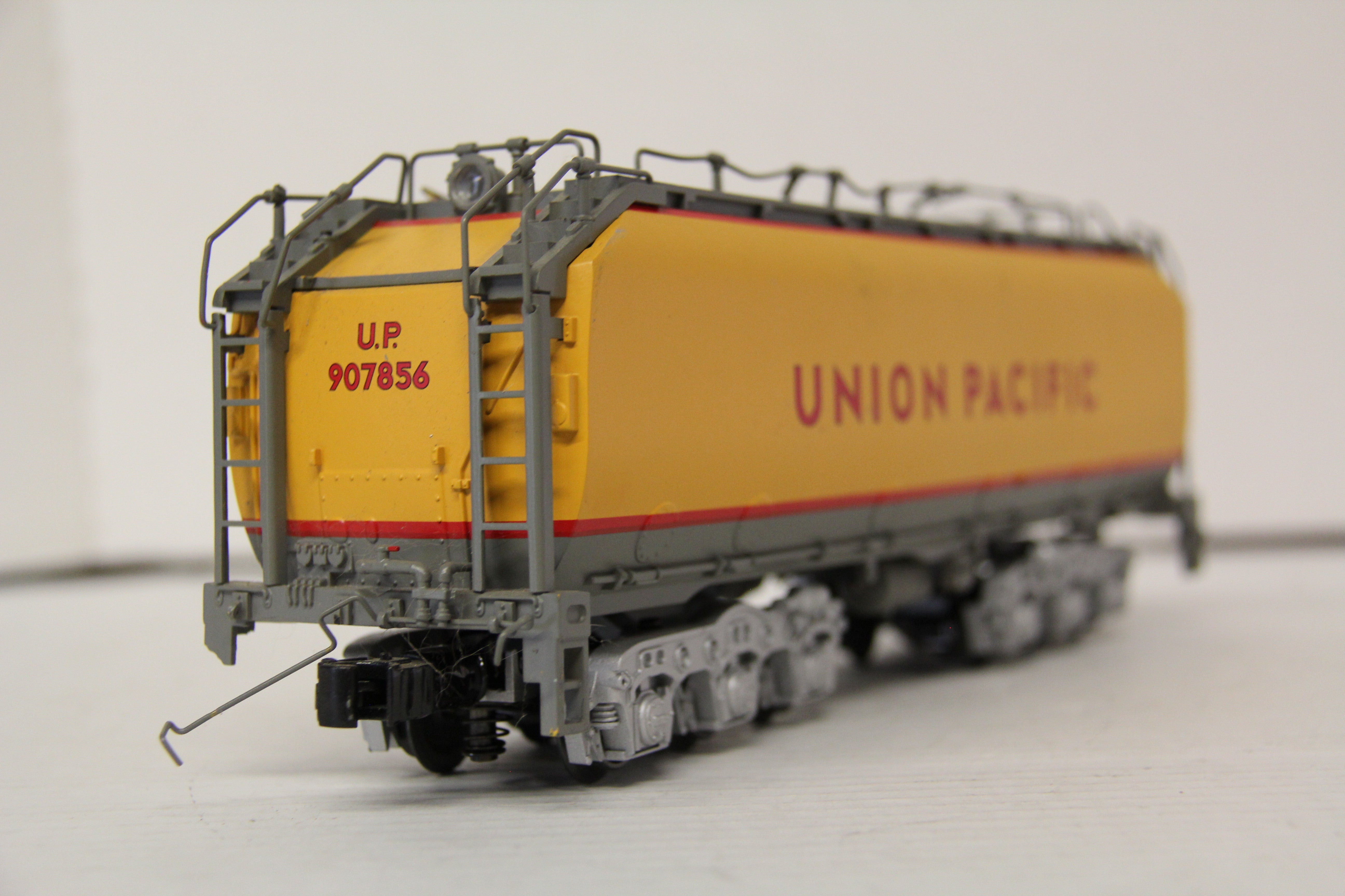 Lionel 6-28087 Union Pacific (TMCC) Auxiliary Water Tender #907856-Second hand-M6310