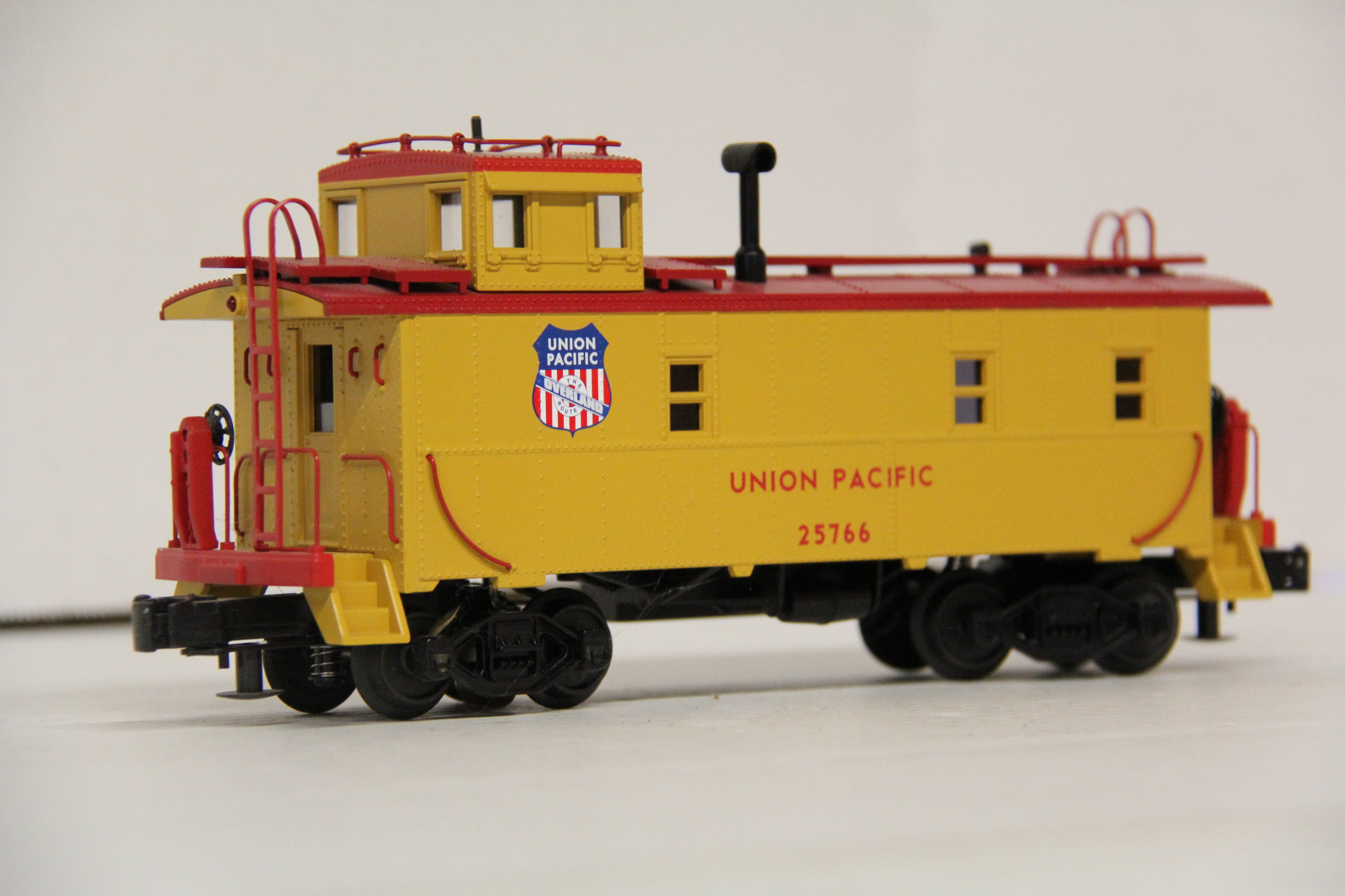 MTH 30-77006 Union Pacific Offset Steel Caboose-Second hand-M6316