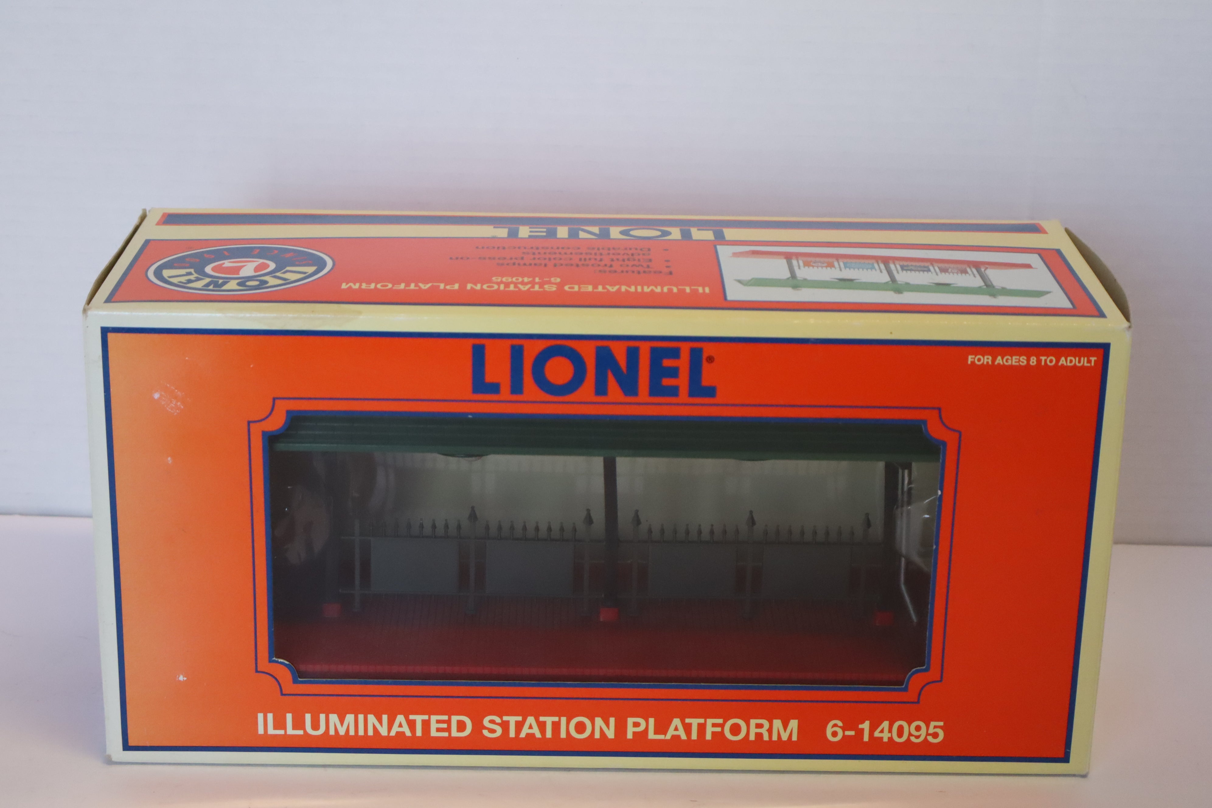 Lionel 6-14095 Illuminated Station Platform-Second hand-M7819