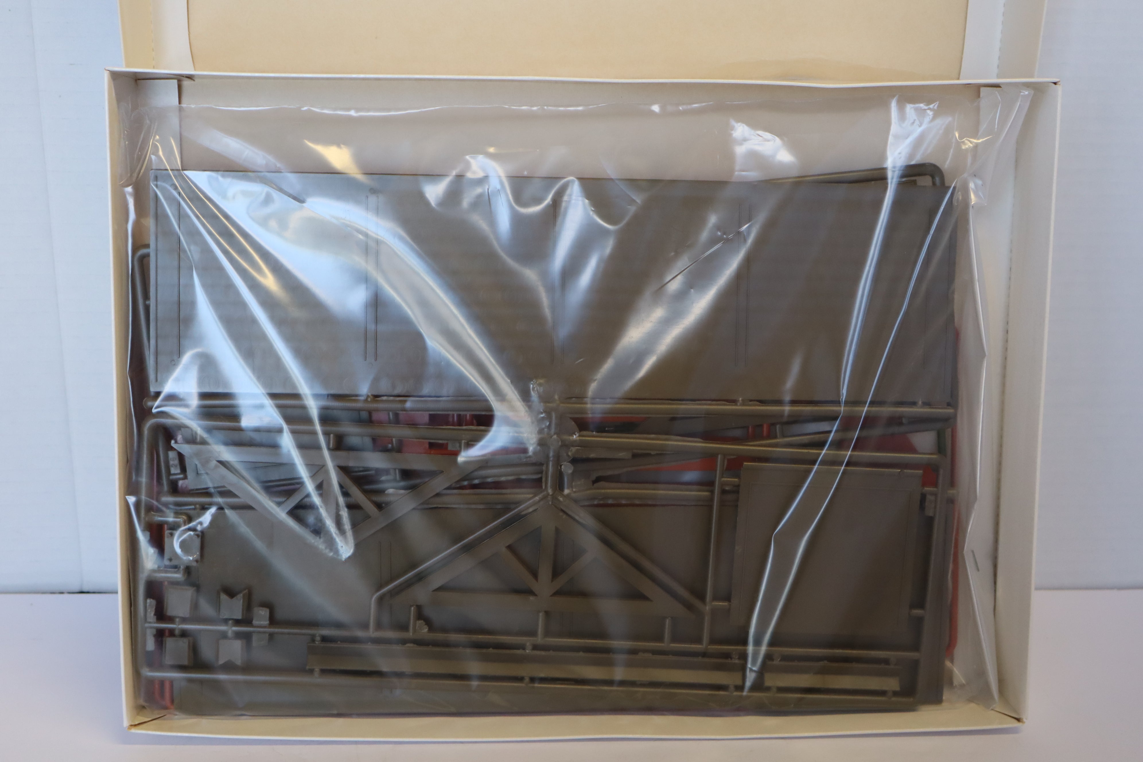 Lionel 6-12906 Maintenance Shed Building Kit-Second hand-M7821