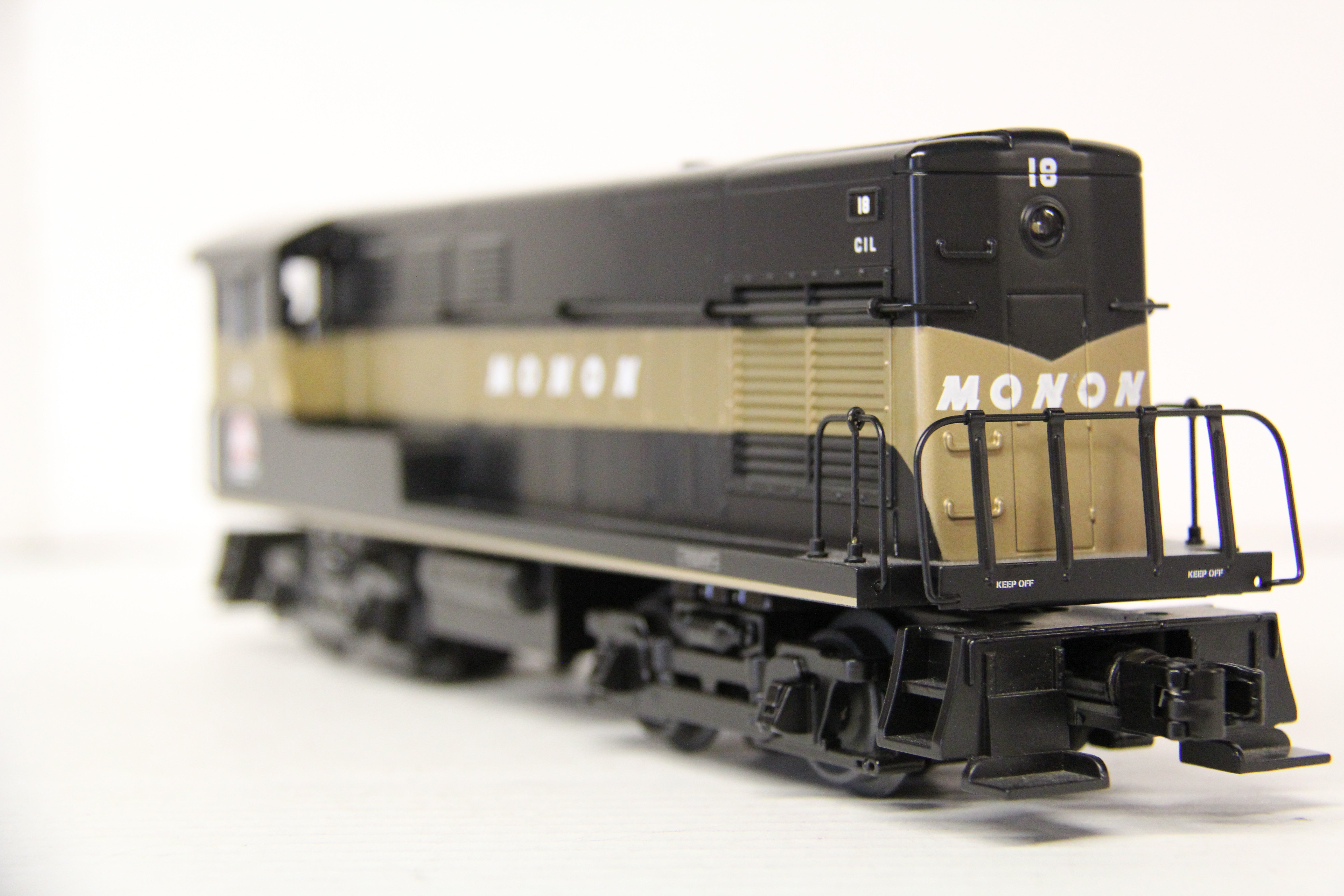 Rail King 30-20740-1 Monon FM H10-44 Diesel Engine-Second hand-M6336