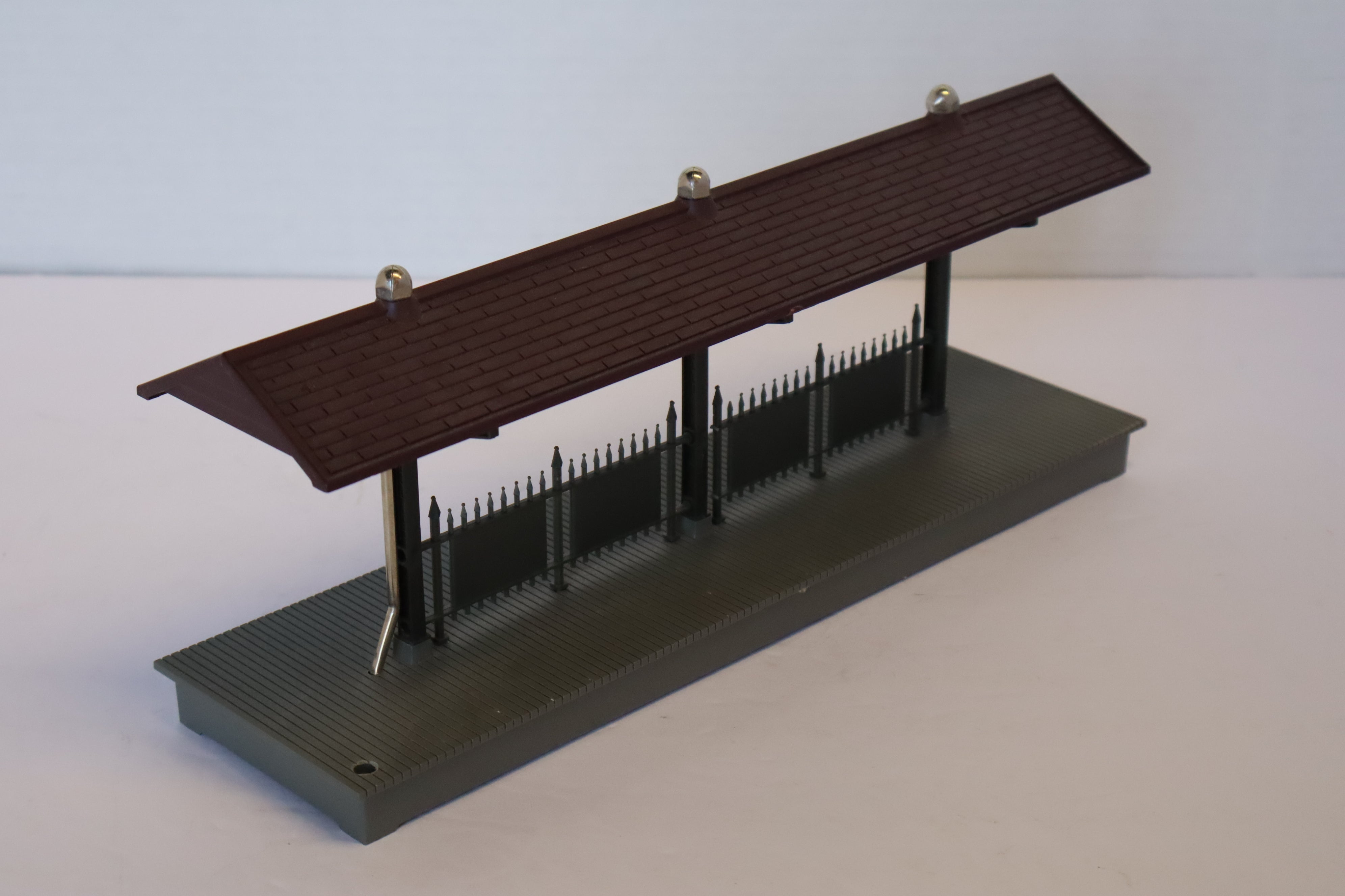 Lionel 6-12943 Illuminated Platform #157-Second hand-M7823