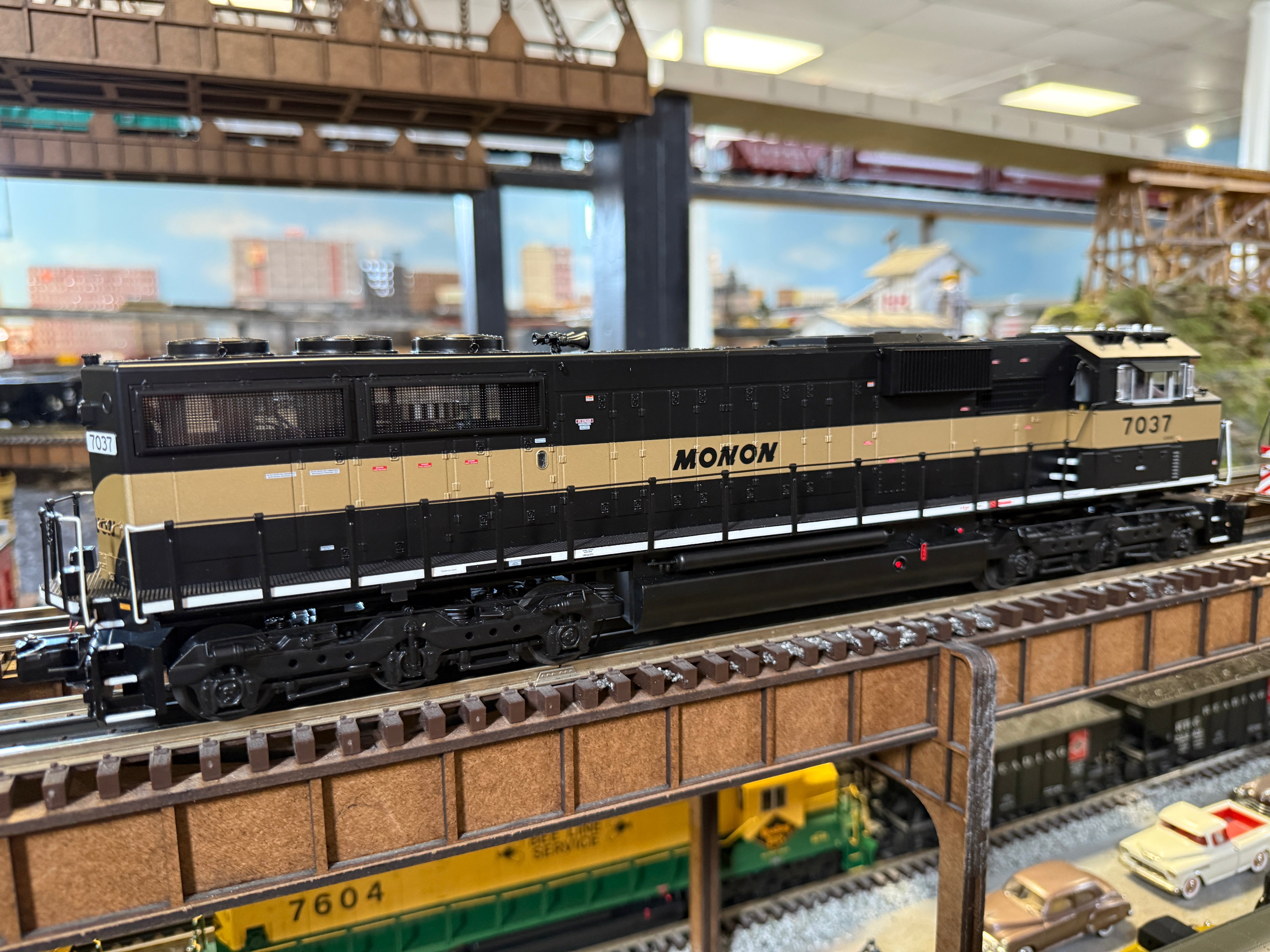 MTH 20-21982-1 - SD60E Diesel Engine "Monon" #7037 w/ PS3 - Custom Run for MrMuffin'sTrains