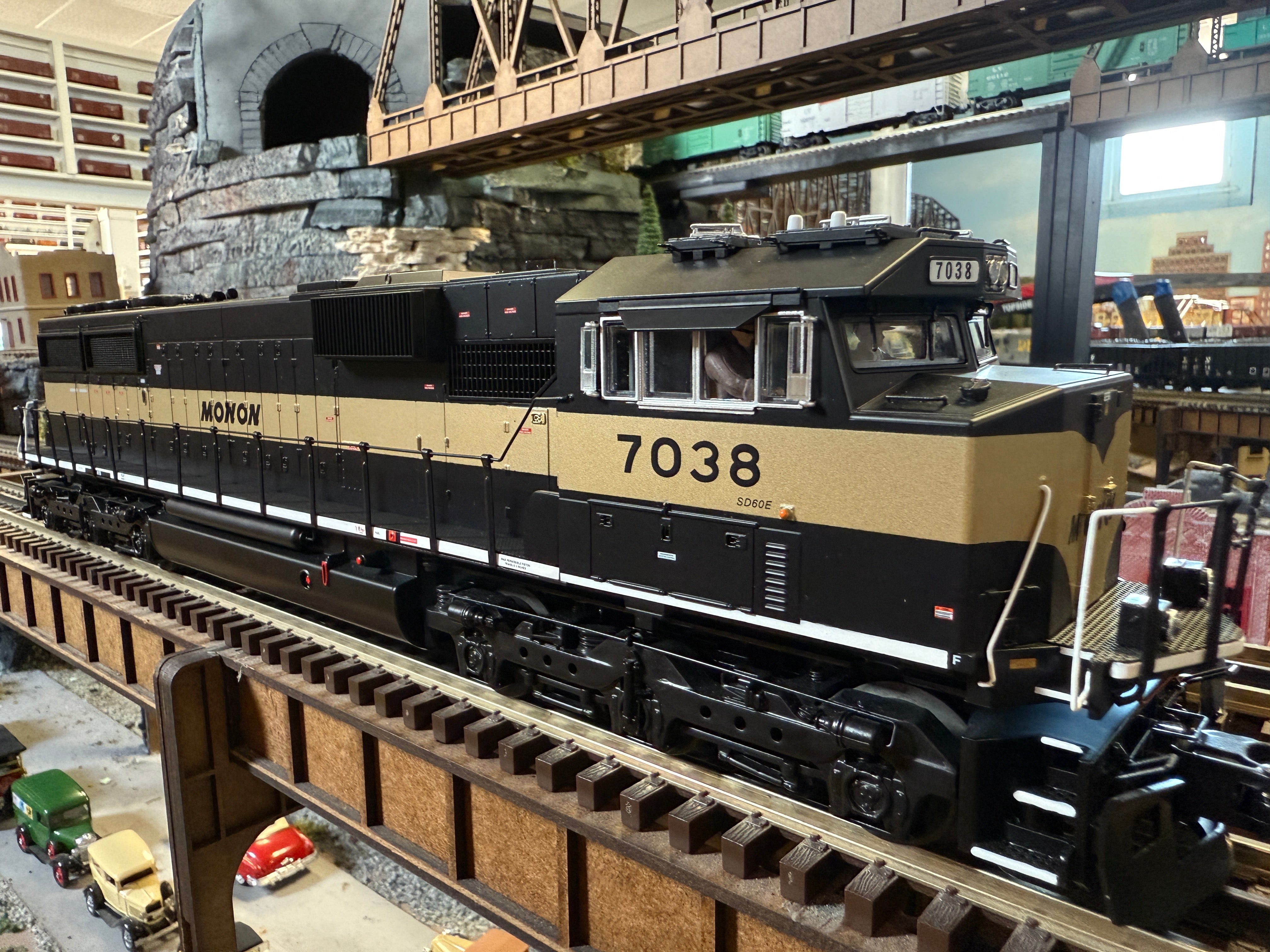 MTH 20-21983-1 - SD60E Diesel Engine "Monon" #7038 w/ PS3 - Custom Run for MrMuffin'sTrains