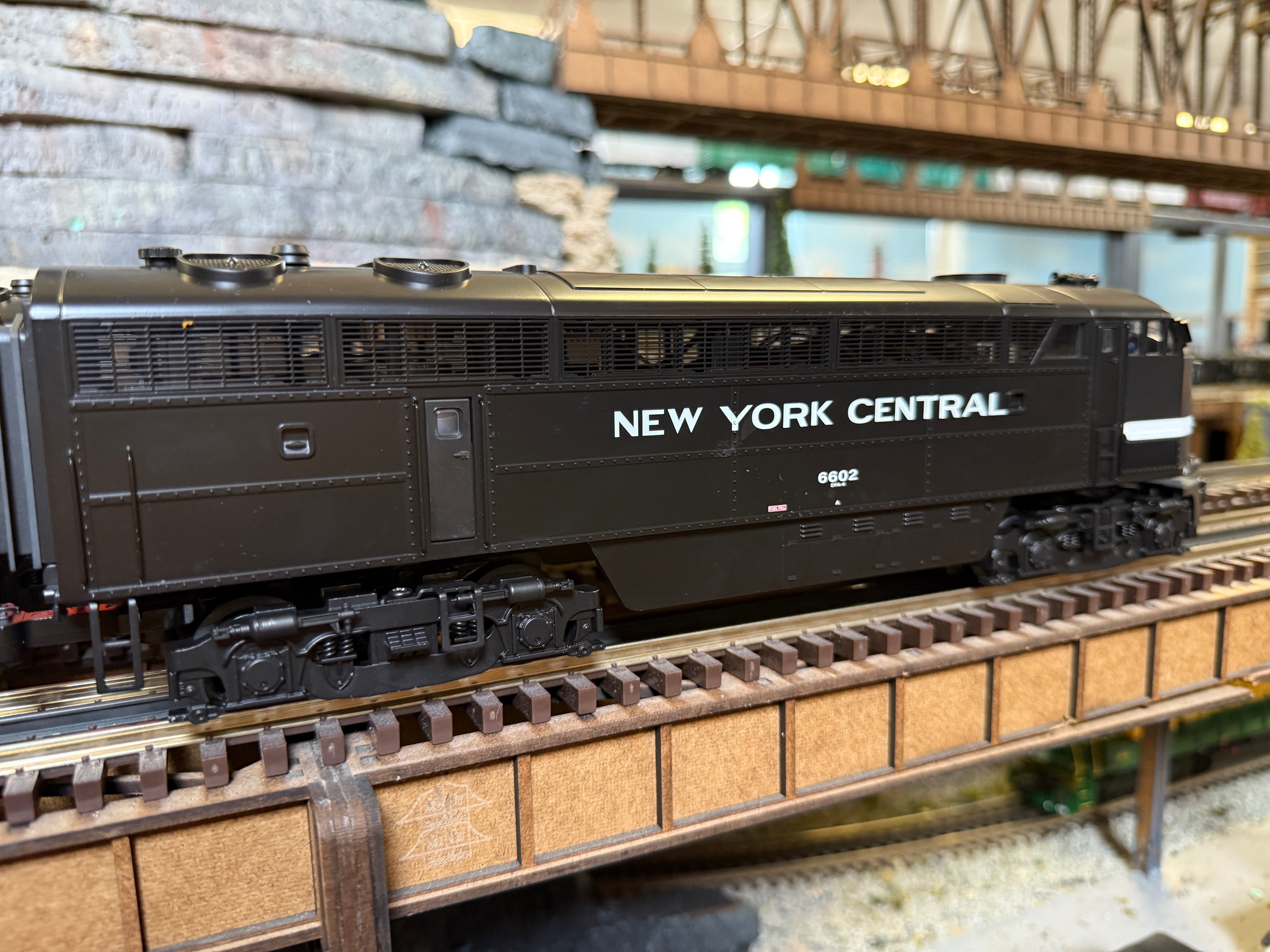 Lionel 2533941 - Legacy C Liner Diesel Locomotive "New York Central" #6602 - Custom Run for MrMuffin'sTrains