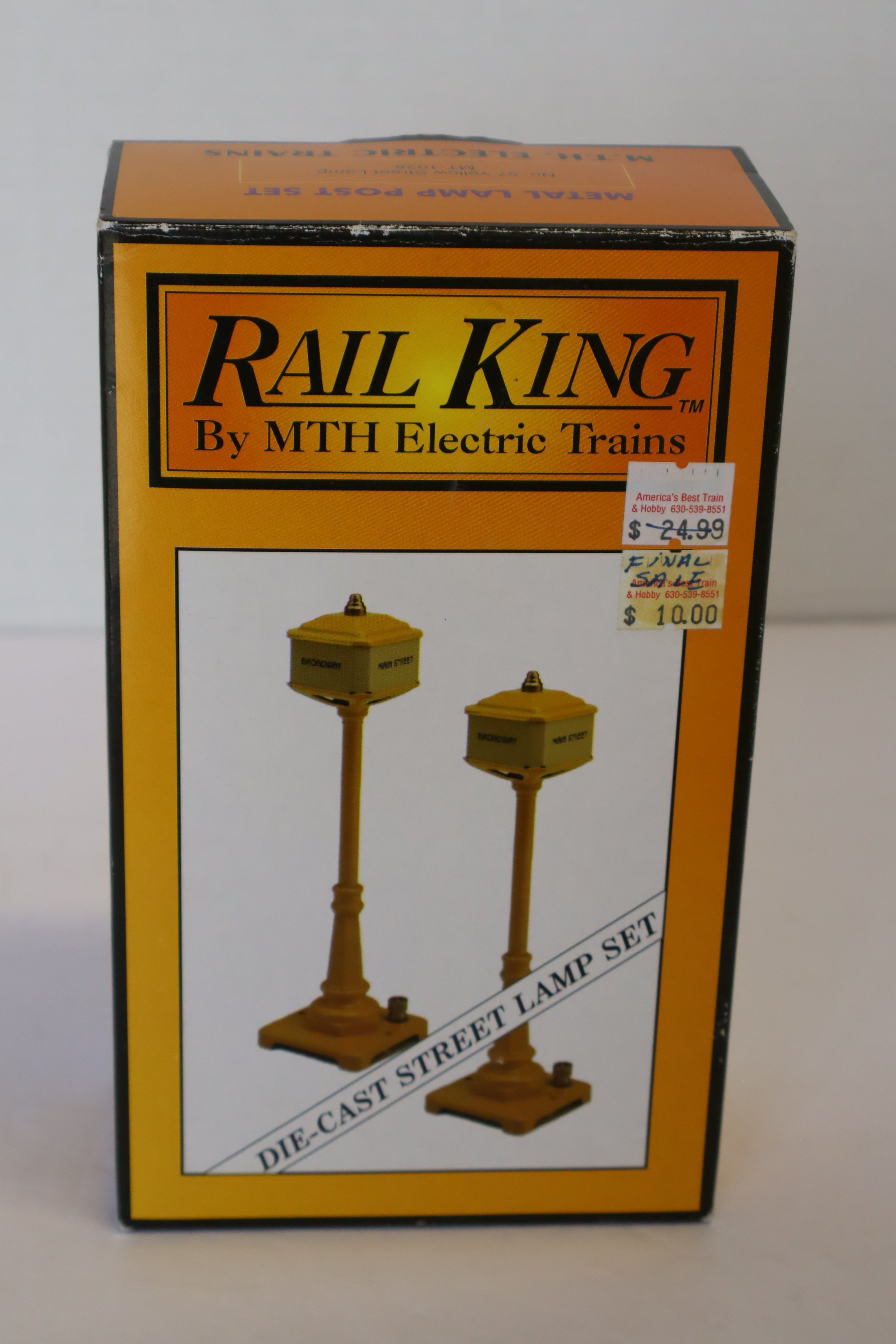 Rail King MT-1028 No 57 Yellow Street Lamp Metal Lamp Post Set-Second hand-M7850
