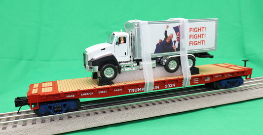 MTH 20-95803 - RailKing - Flat Car "Donald J. Trump" #2024 w/ Box Truck