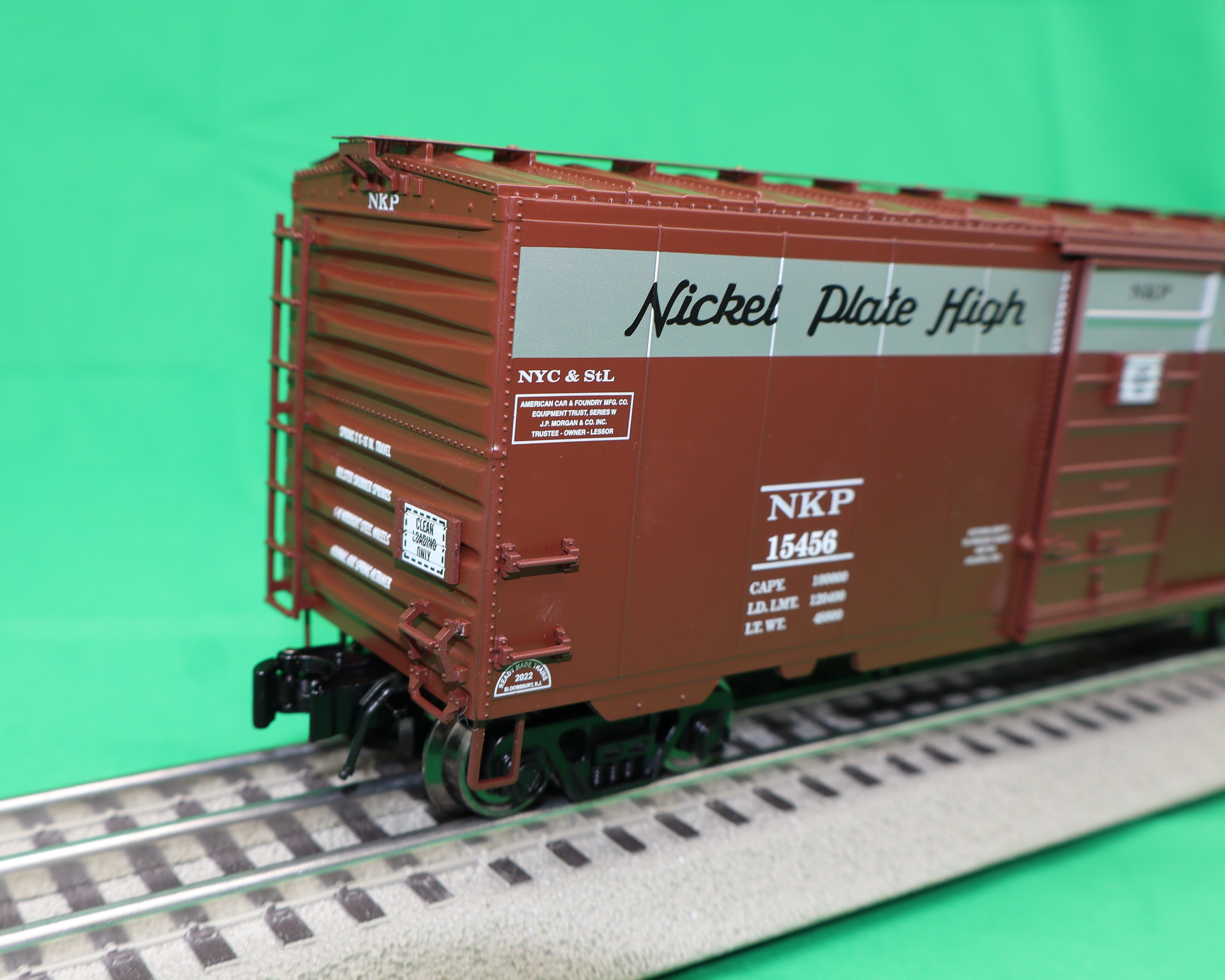 Ready Made Trains RMT-96445 - 40" PS-1 Boxcar "Nickel Plate Road" - Custom Run for MrMuffin'sTrains