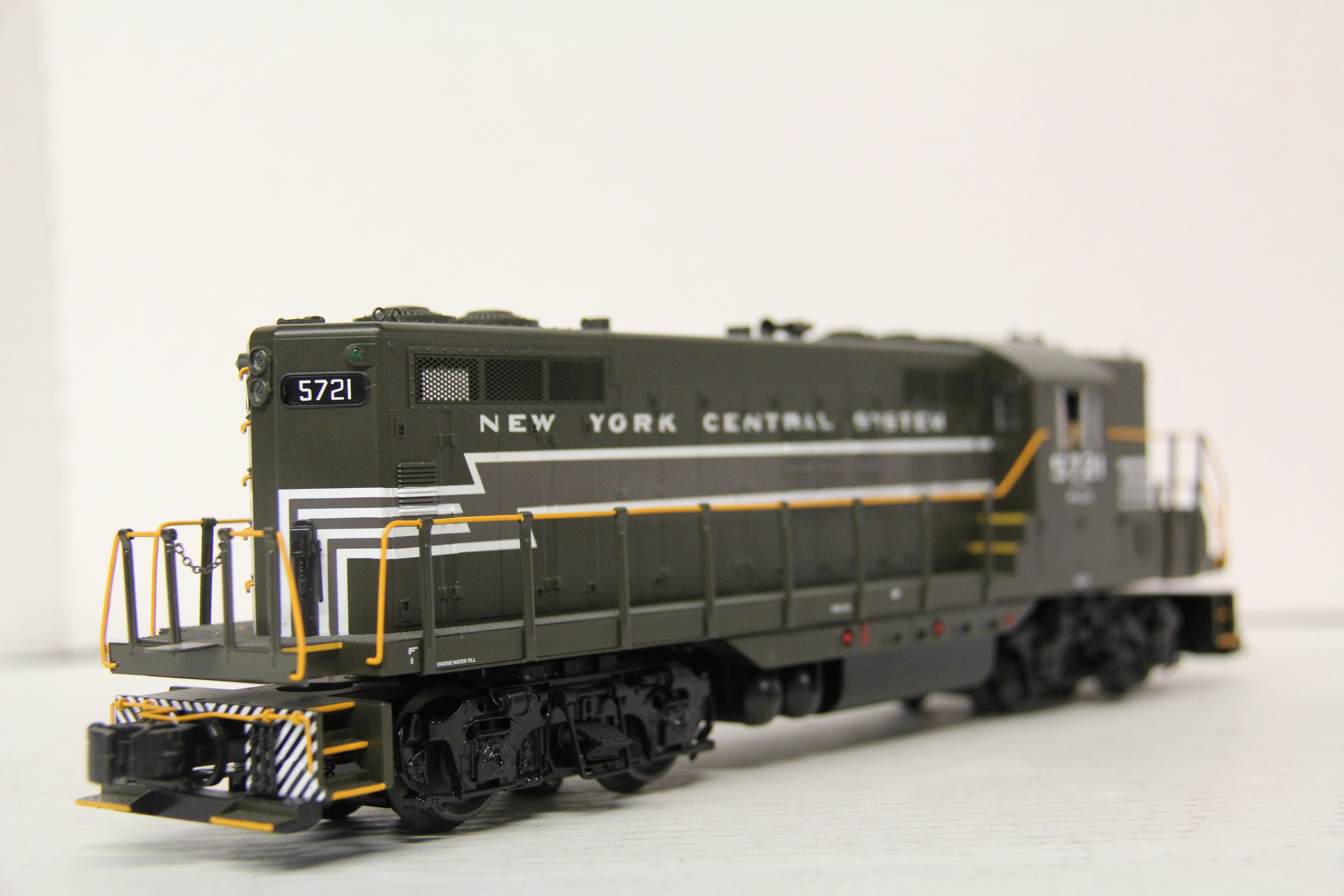 MTH 20-20031-3 Pittsburgh & Lake Erie GP-7 Diesel Engine Non-Powered #5721-Second hand-M6377